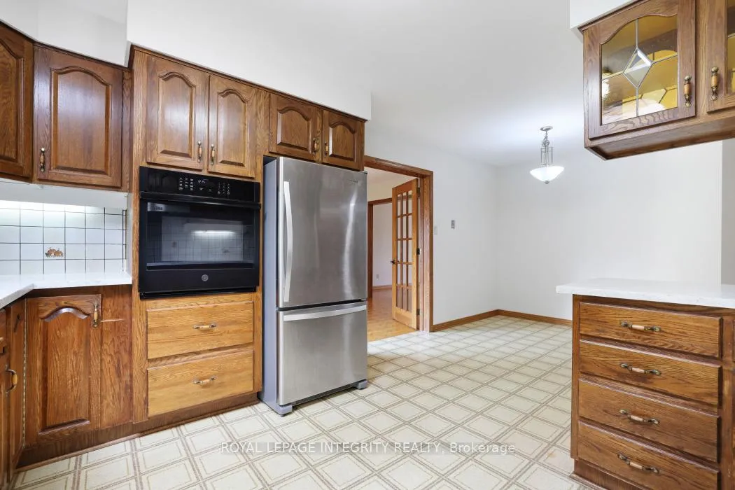 Photo 121 of 2291 Courtice Avenue E, Ottawa, Alta Vista — HOMEH