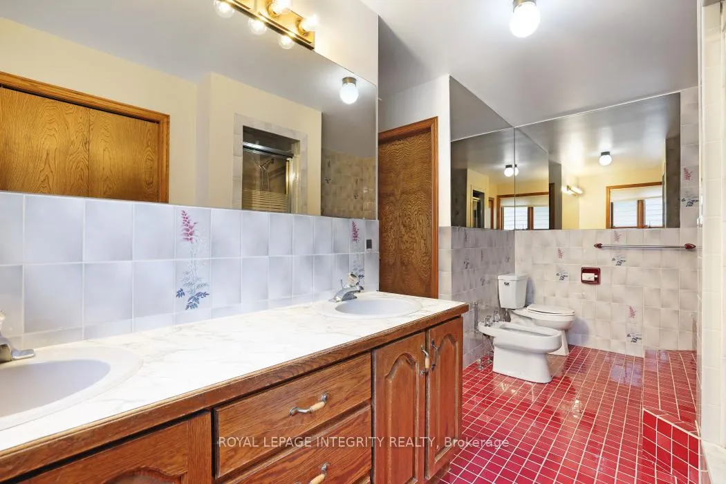 Photo 193 of 2291 Courtice Avenue E, Ottawa, Alta Vista — HOMEH