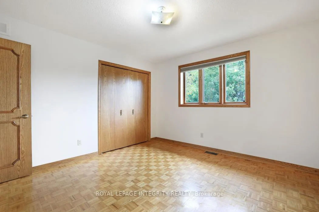 Photo 237 of 2291 Courtice Avenue E, Ottawa, Alta Vista — HOMEH
