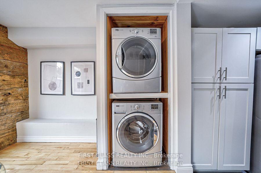 Photo 12 of 82 Wolseley Street, Toronto, Niagara — HOMEH