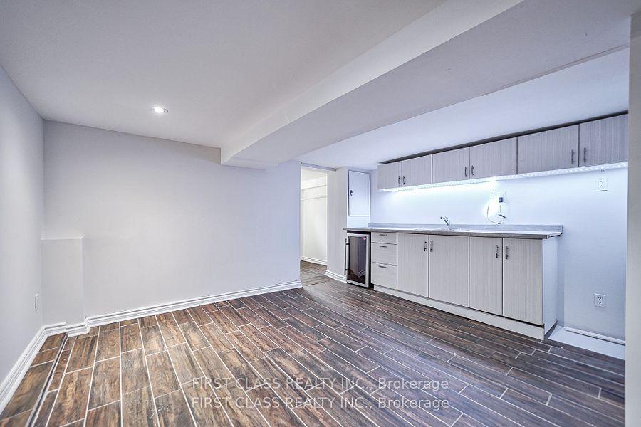 Photo 21 of 82 Wolseley Street, Toronto, Niagara — HOMEH