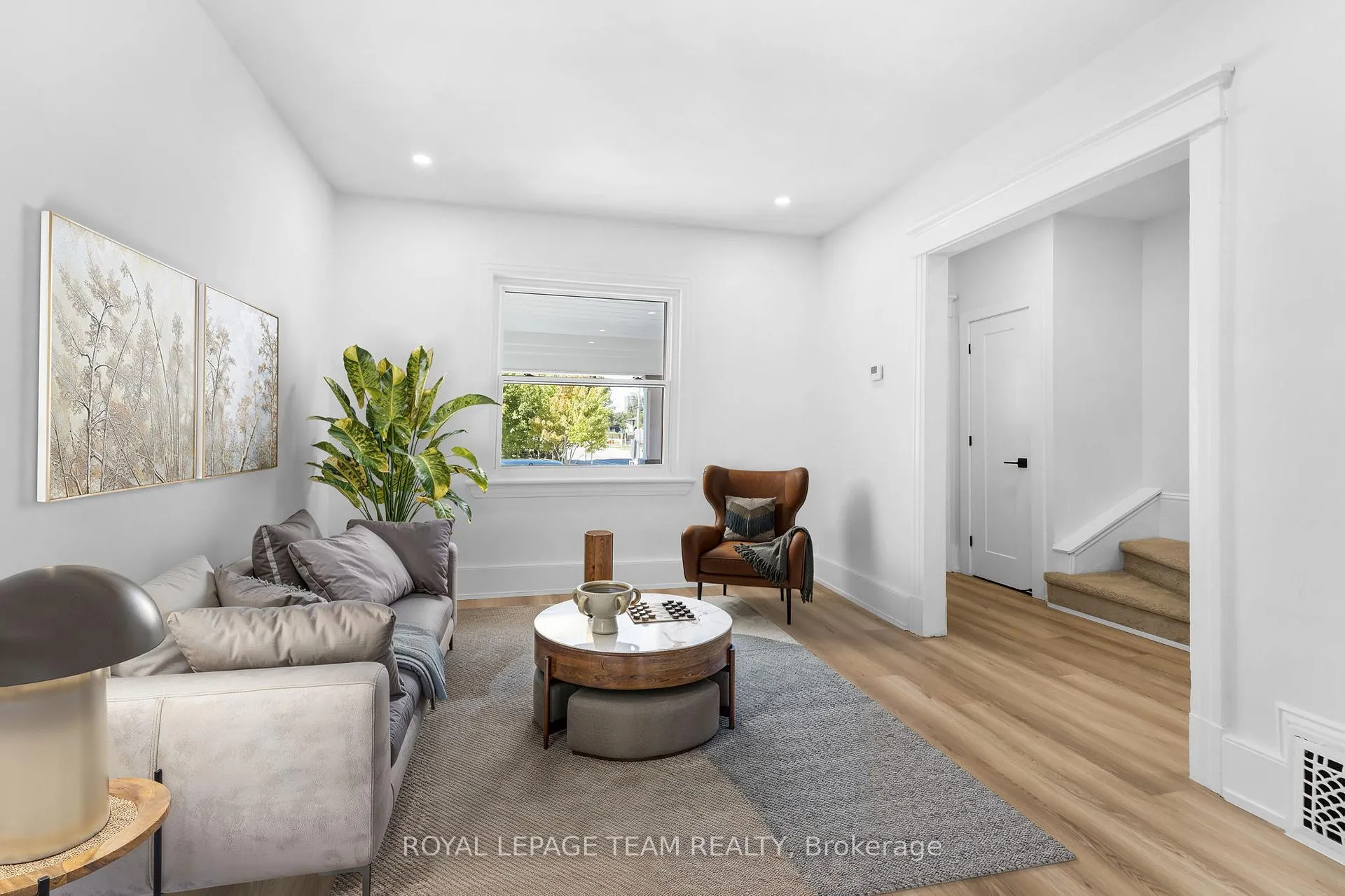 Photo 7 of 5 Gilchrist Avenue, Ottawa, Ottawa West — HOMEH