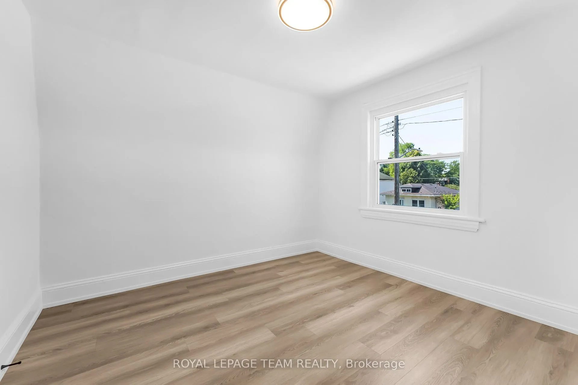 Photo 28 of 5 Gilchrist Avenue, Ottawa, Ottawa West — HOMEH
