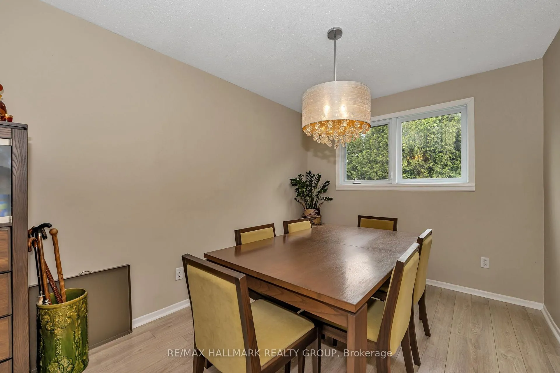Photo 54 of 2482 Autumn Hill Crescent, Ottawa, Blackburn Hamlet (South) — HOMEH