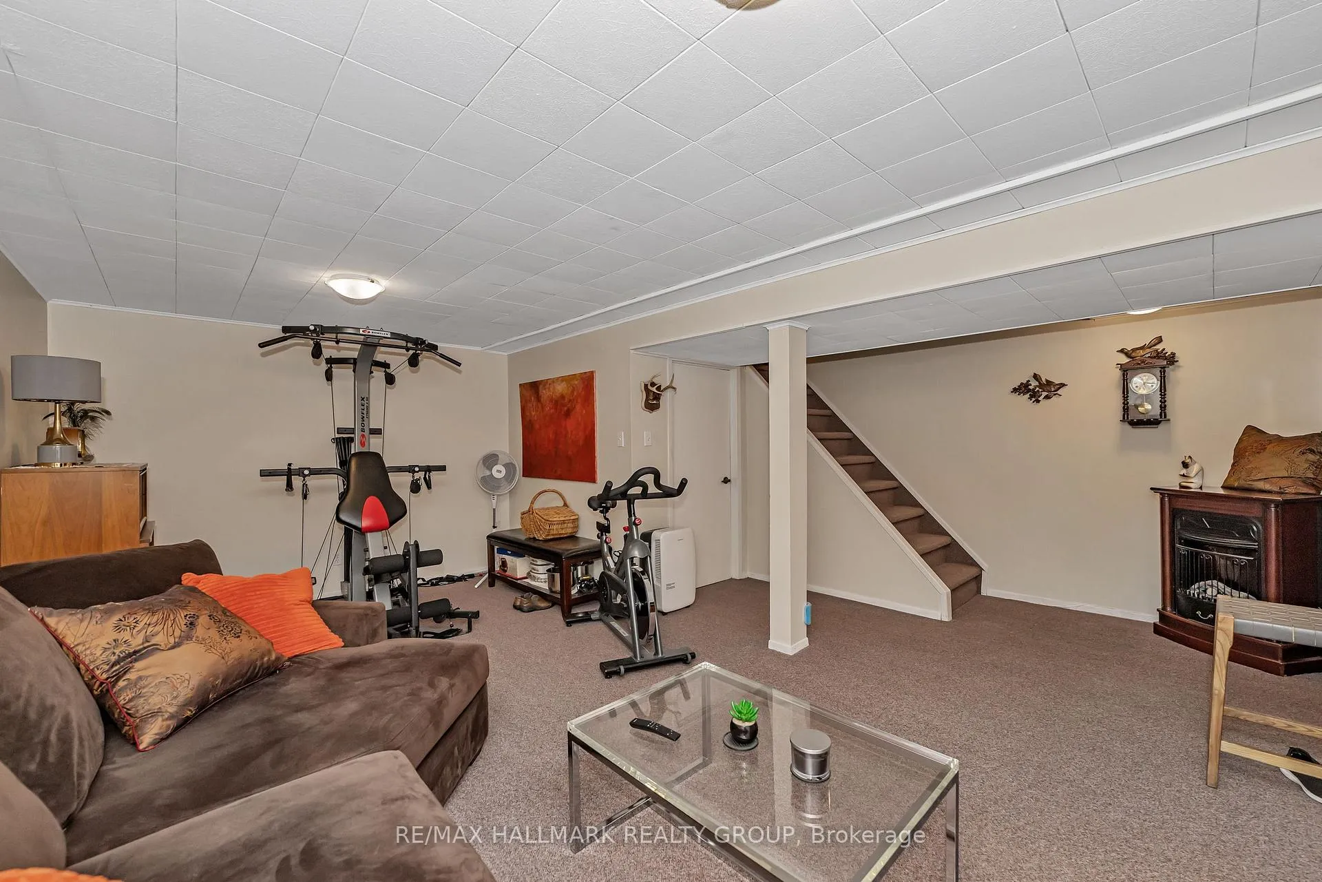 Photo 126 of 2482 Autumn Hill Crescent, Ottawa, Blackburn Hamlet (South) — HOMEH