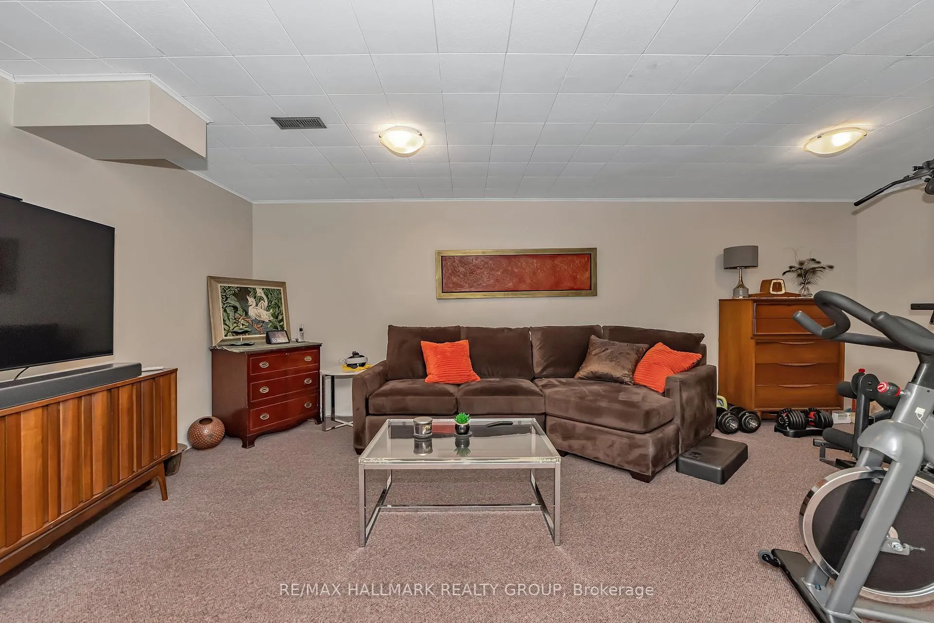 Photo 131 of 2482 Autumn Hill Crescent, Ottawa, Blackburn Hamlet (South) — HOMEH