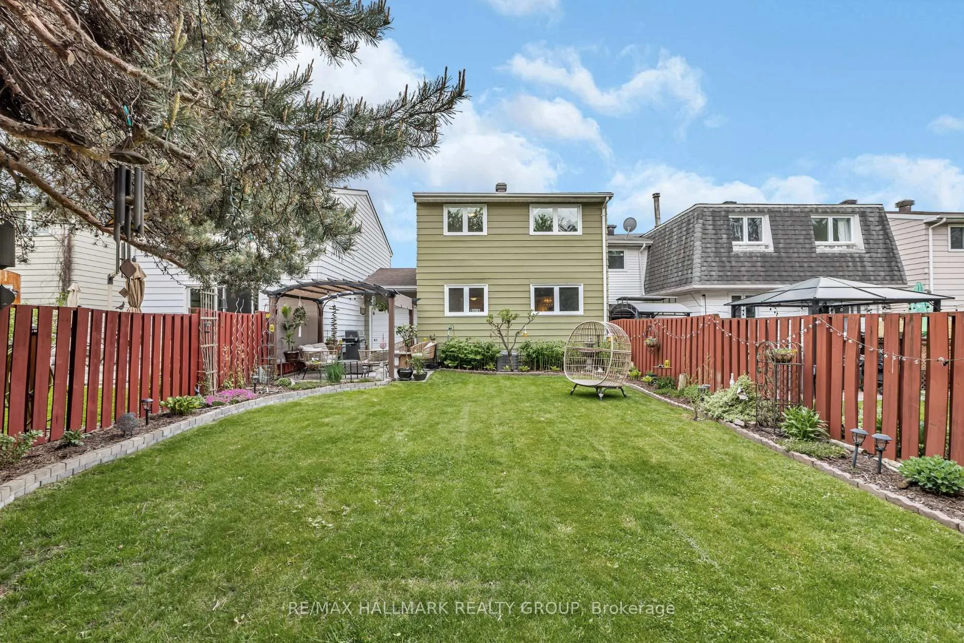 Photo 148 of 2482 Autumn Hill Crescent, Ottawa, Blackburn Hamlet (South) — HOMEH