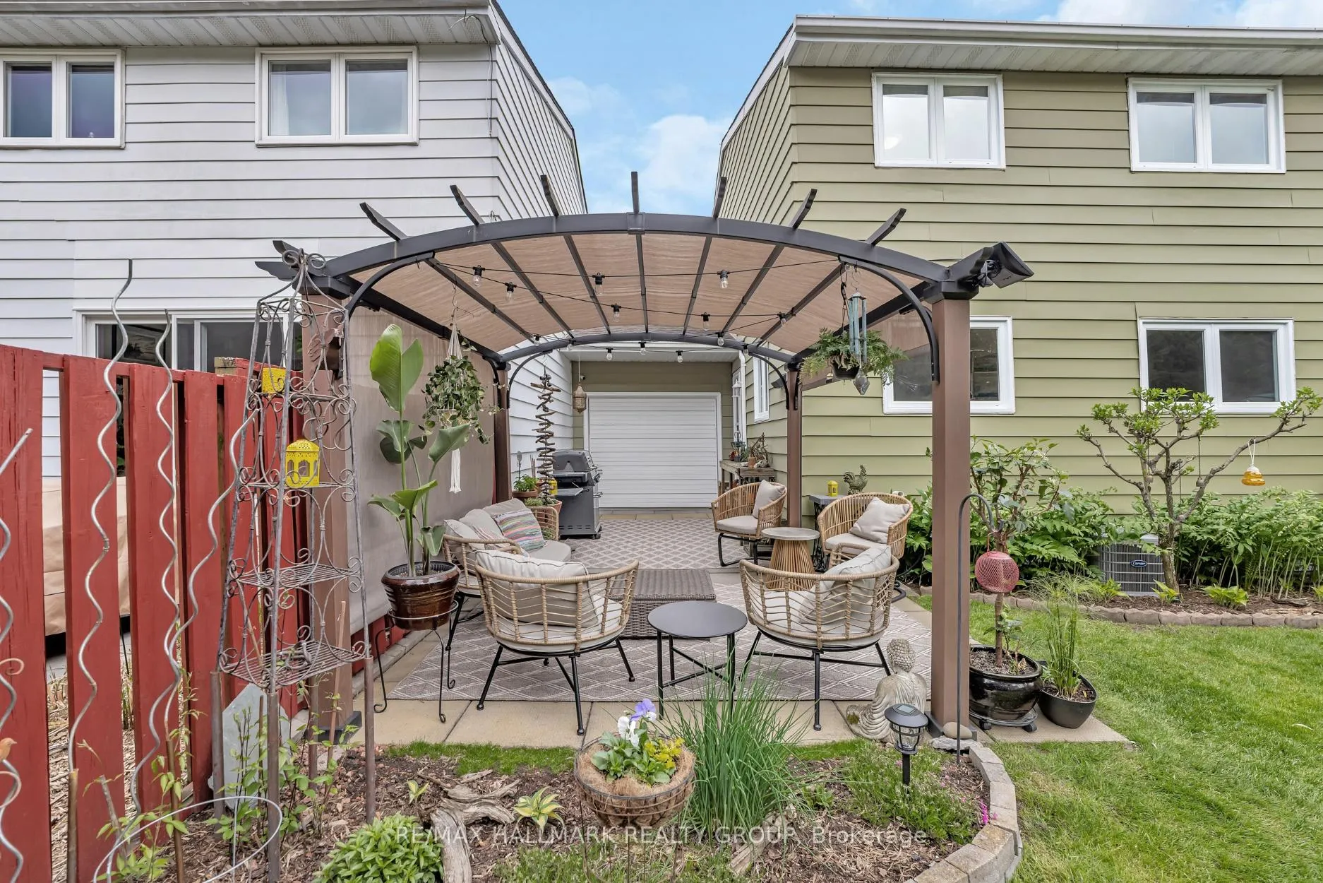 Photo 173 of 2482 Autumn Hill Crescent, Ottawa, Blackburn Hamlet (South) — HOMEH