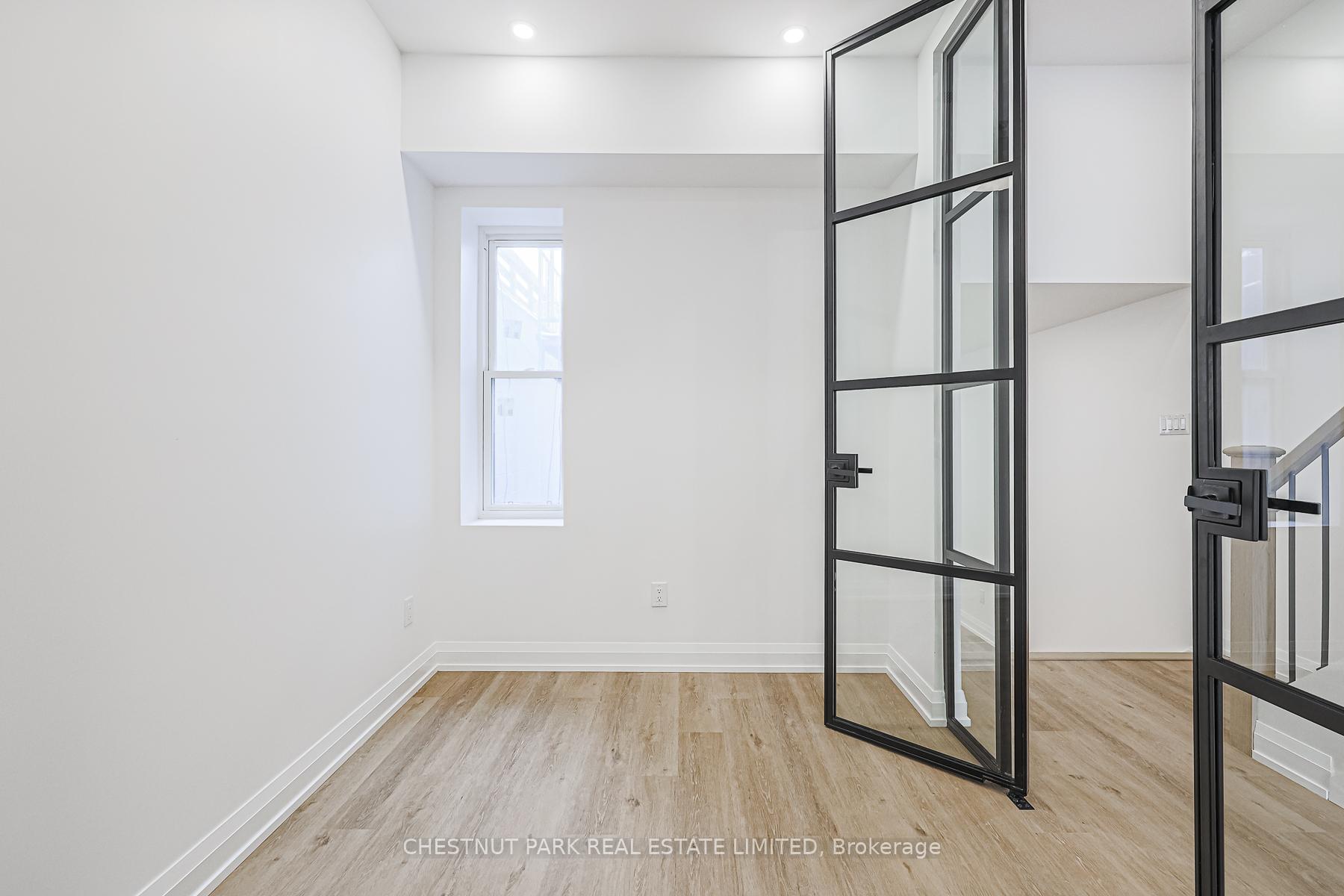 Photo 11 of Unit Upper, 646 Queen Street W, Toronto, Trinity-Bellwoods — HOMEH