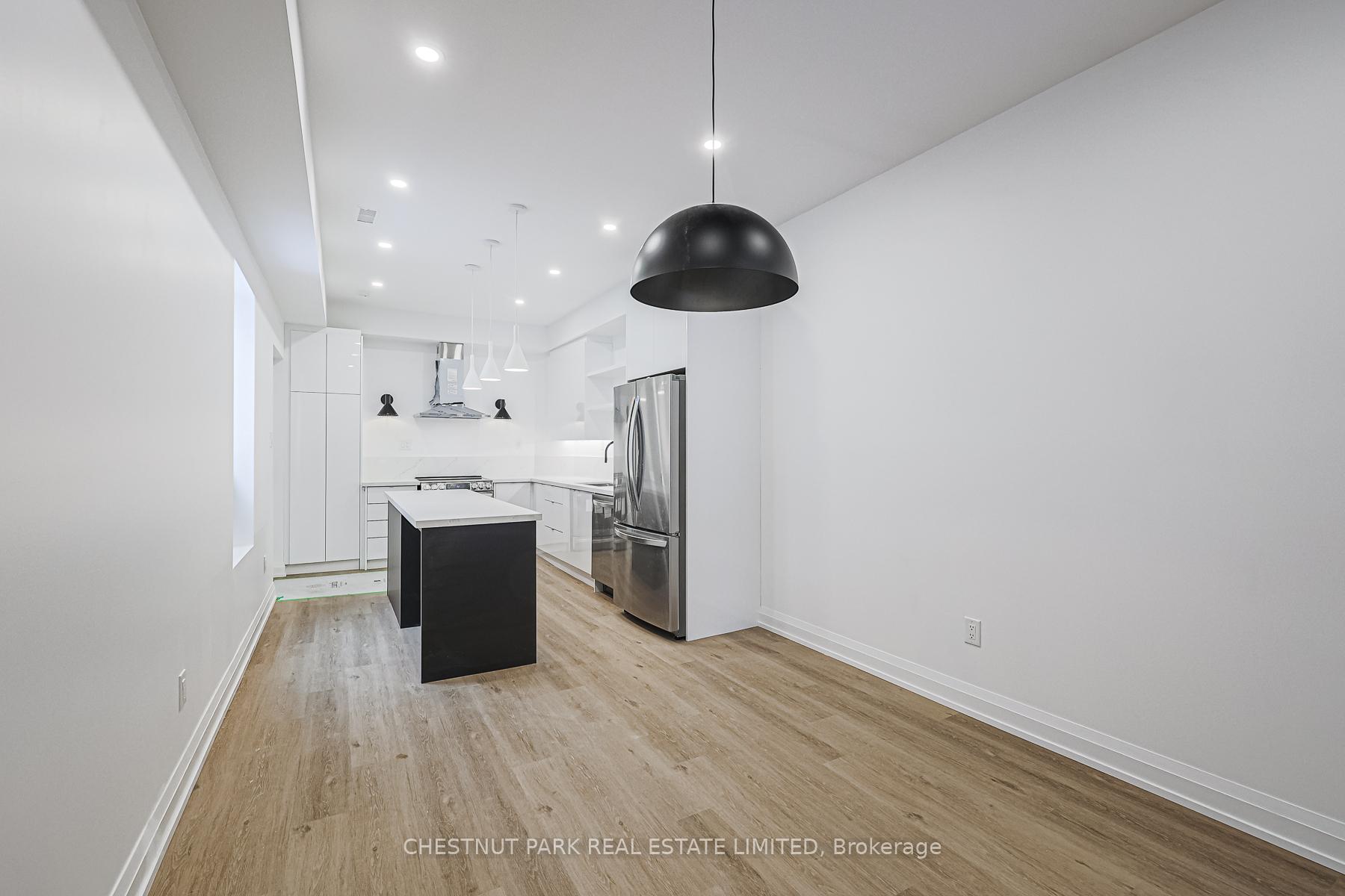 Photo 18 of Unit Upper, 646 Queen Street W, Toronto, Trinity-Bellwoods — HOMEH