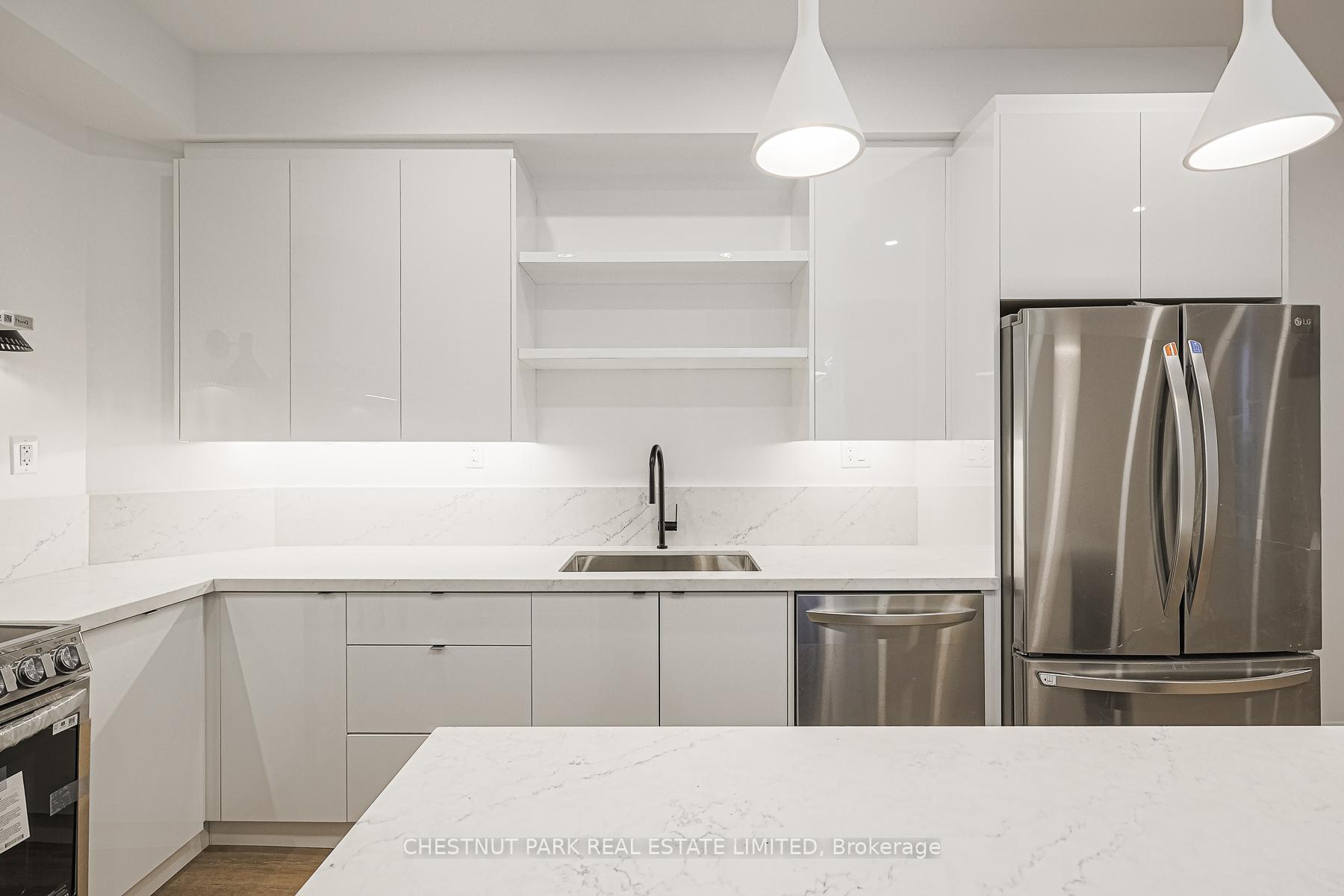 Photo 19 of Unit Upper, 646 Queen Street W, Toronto, Trinity-Bellwoods — HOMEH
