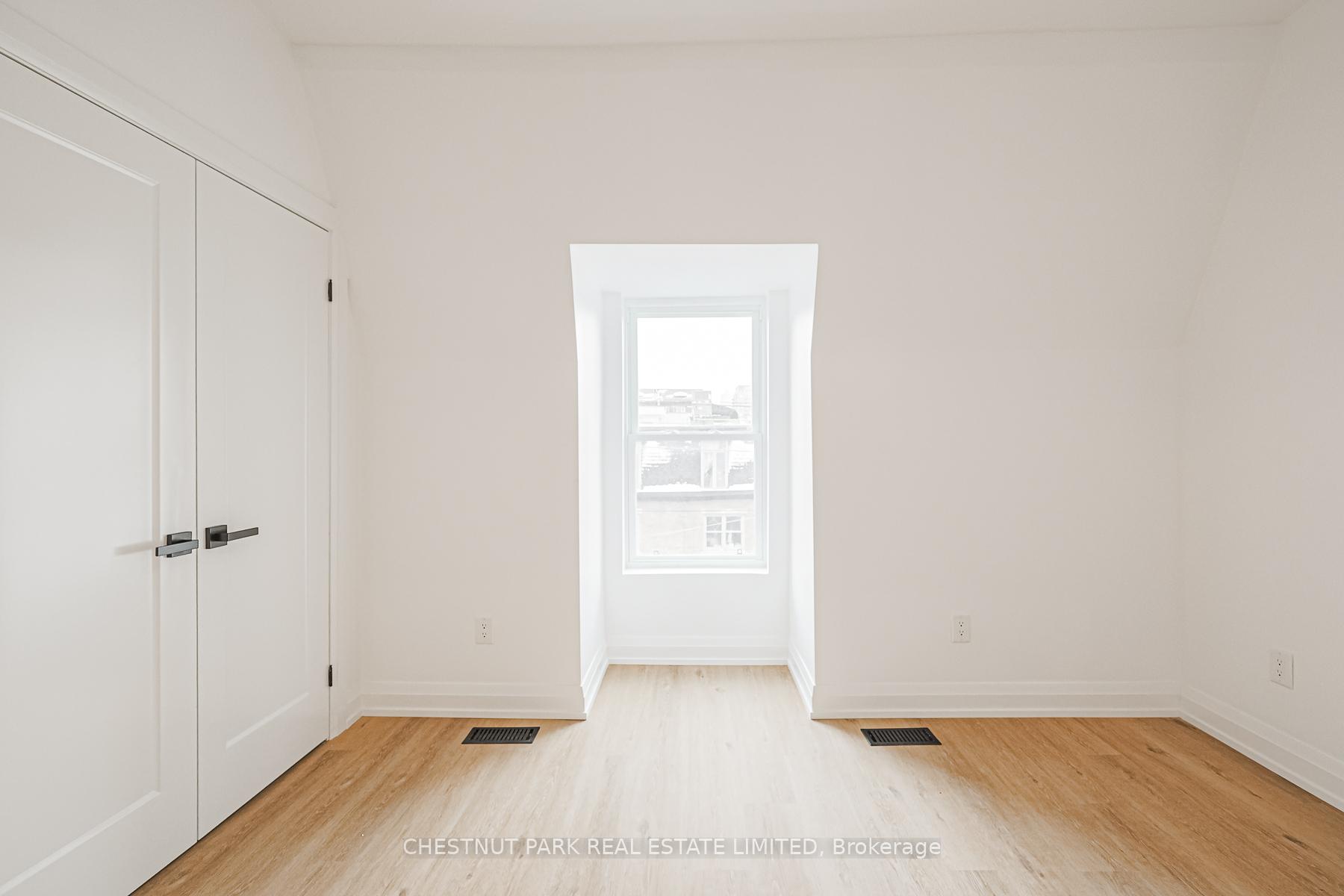 Photo 30 of Unit Upper, 646 Queen Street W, Toronto, Trinity-Bellwoods — HOMEH