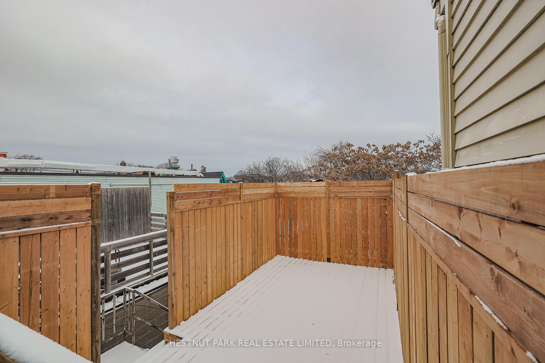 Photo 33 of Unit Upper, 646 Queen Street W, Toronto, Trinity-Bellwoods — HOMEH