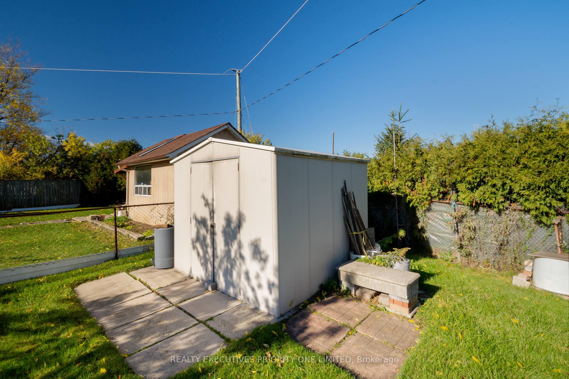 Photo 31 of 119 Willowridge Road, Etobicoke, Willowridge-Martingrove-Richview — HOMEH