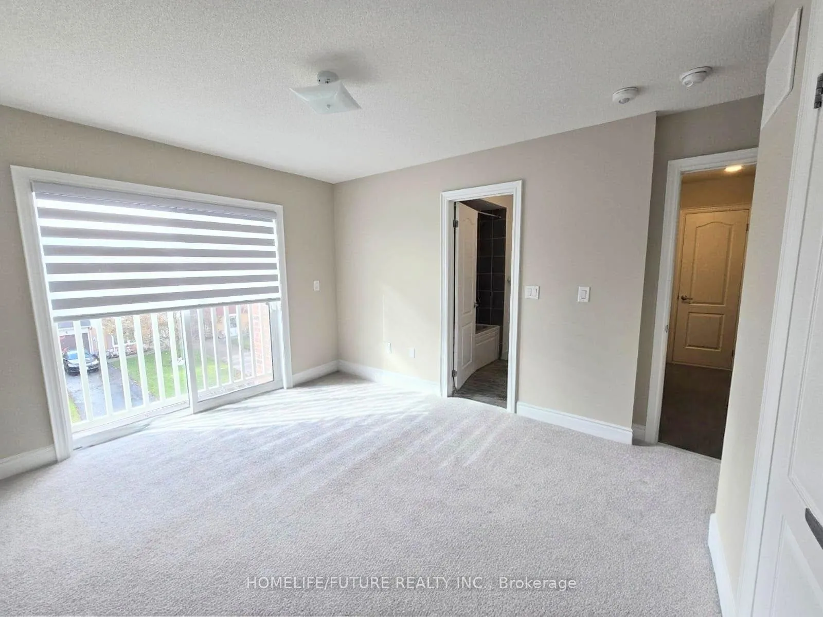 Photo 5 of 941 Finley Avenue, Ajax, South West — HOMEH