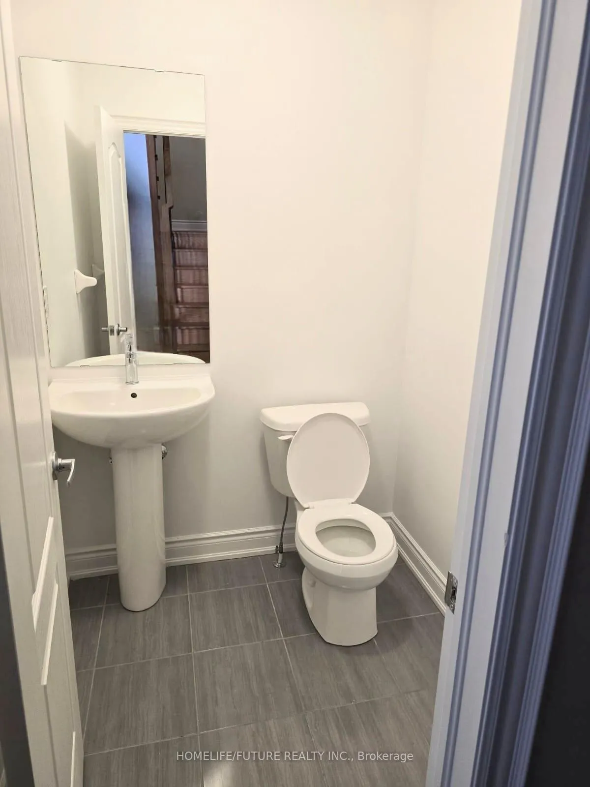 Photo 10 of 941 Finley Avenue, Ajax, South West — HOMEH