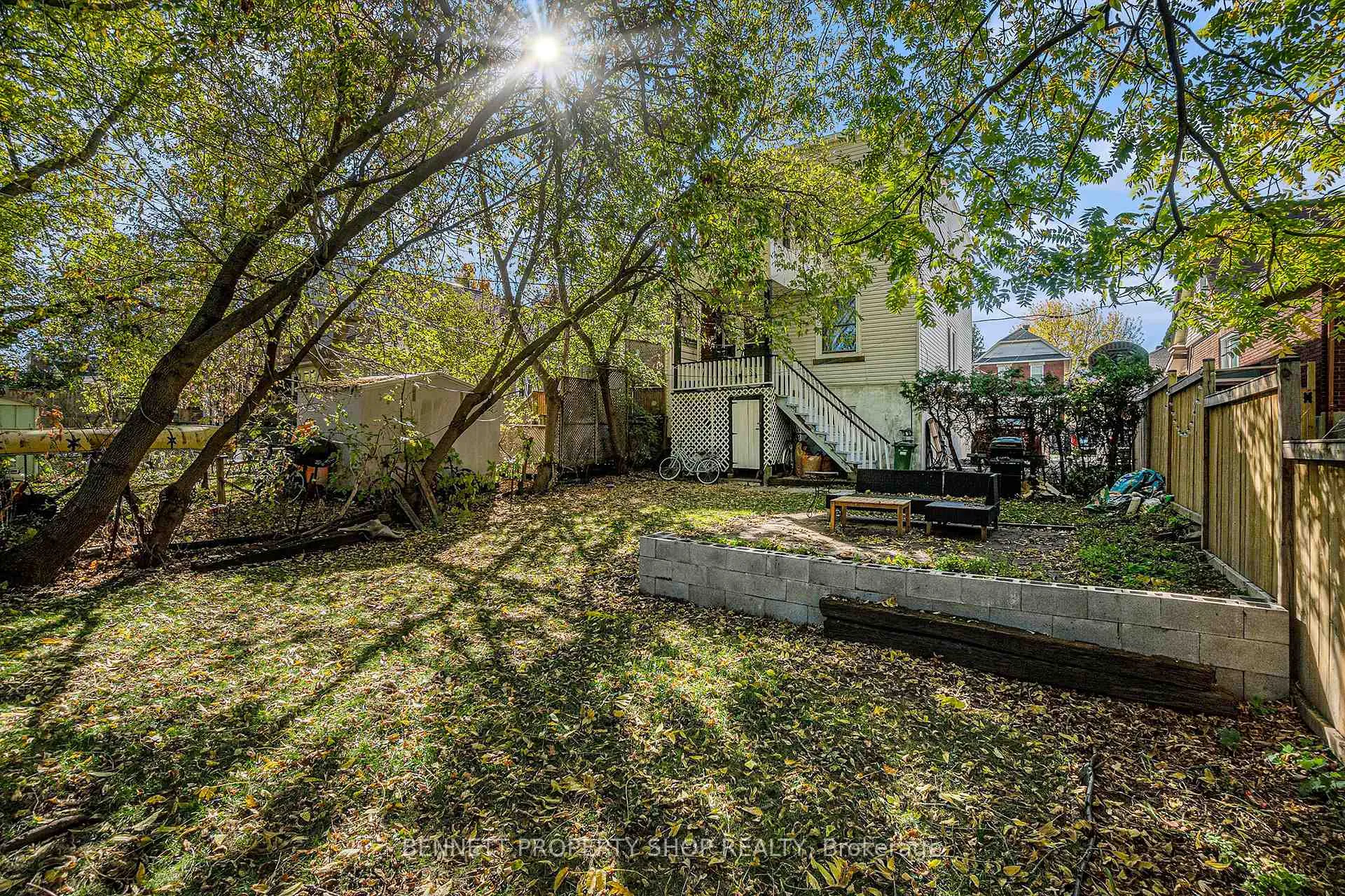 Photo 12 of 51 Smirle Avenue, Ottawa, Ottawa West — HOMEH