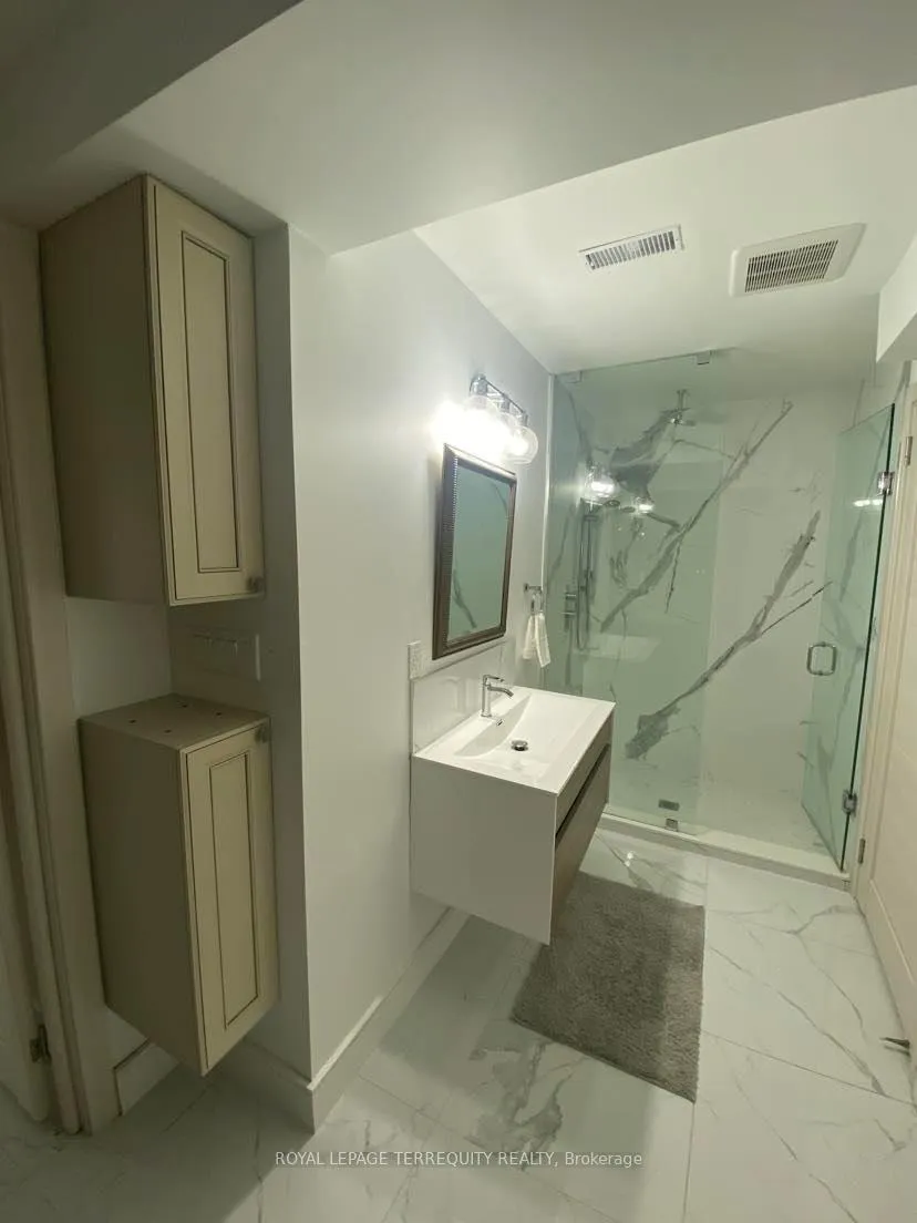 Photo 7 of Unit Main, 59 Leggett Avenue, Etobicoke, Humber Heights — HOMEH