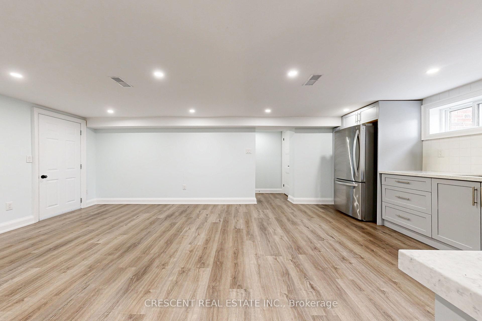 Photo 6 of Unit Basement, 14 Brampton Road, Etobicoke, Willowridge-Martingrove-Richview — HOMEH