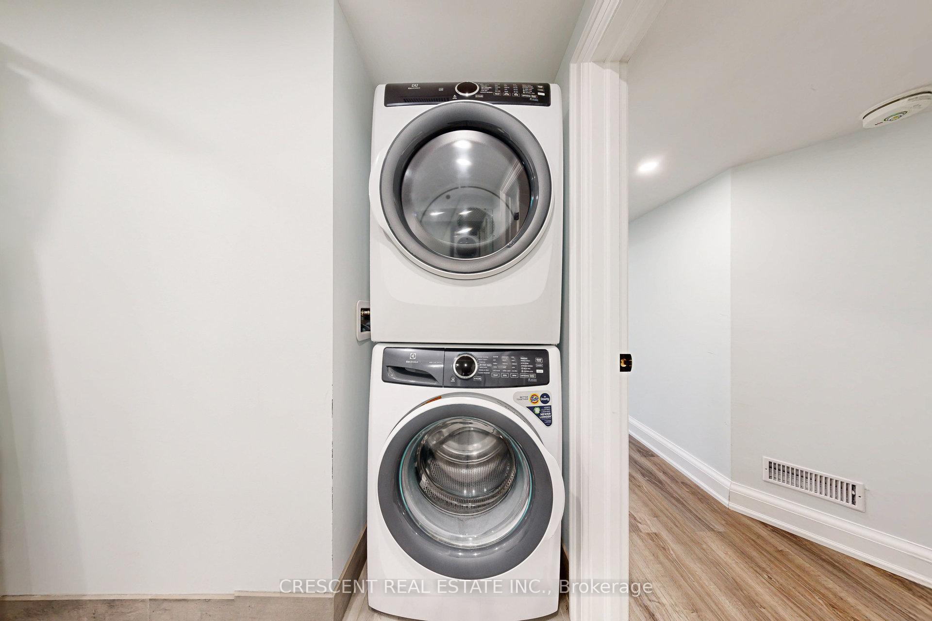 Photo 10 of Unit Basement, 14 Brampton Road, Etobicoke, Willowridge-Martingrove-Richview — HOMEH