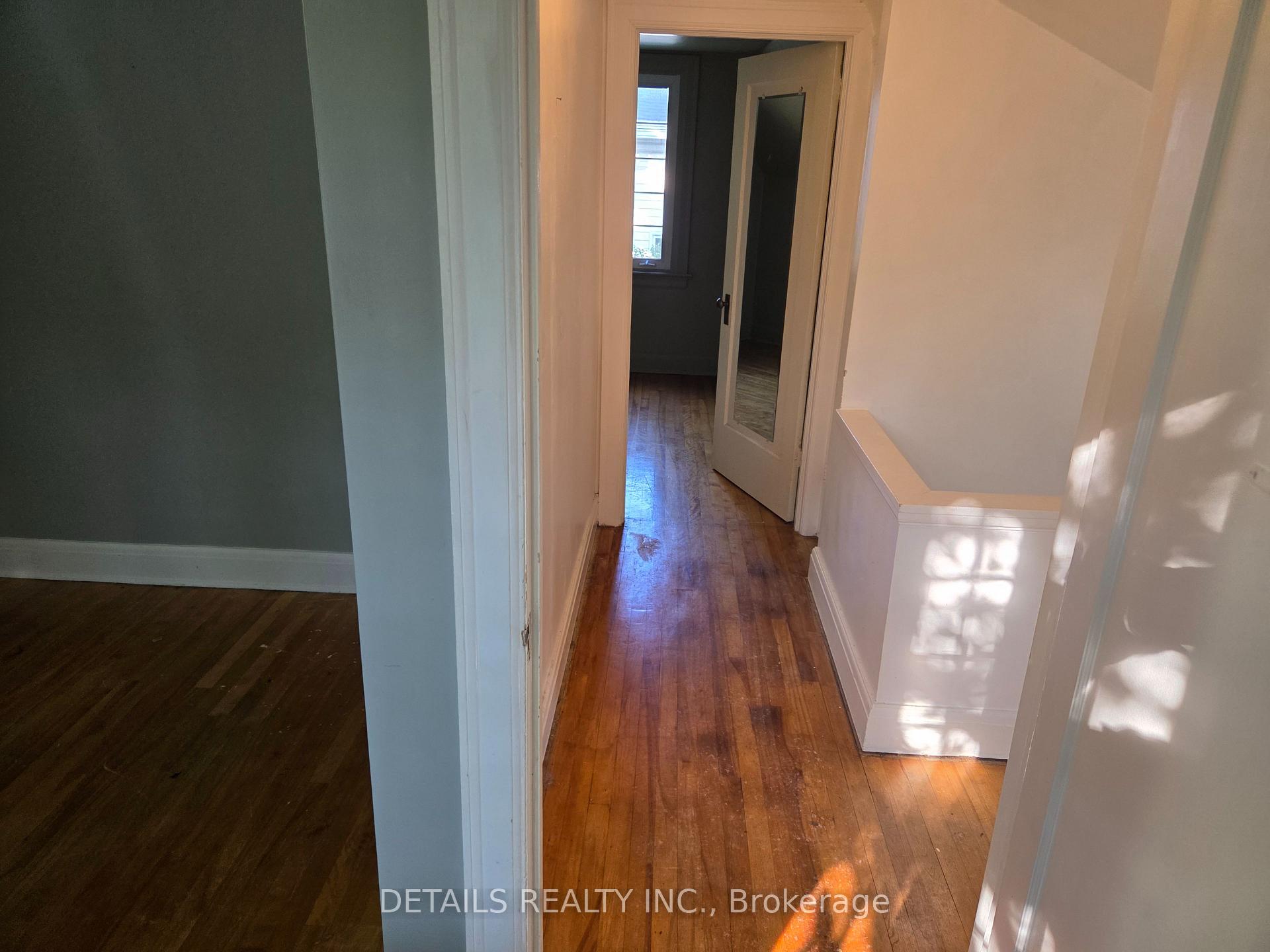Photo 15 of 10 Garrison Street, Ottawa, Ottawa West — HOMEH