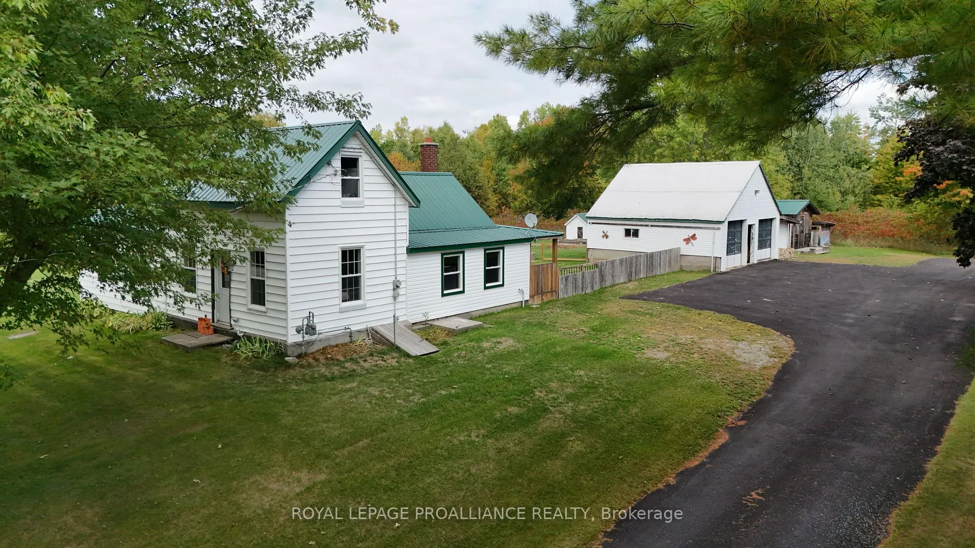Front of 310 Old Madoc Road