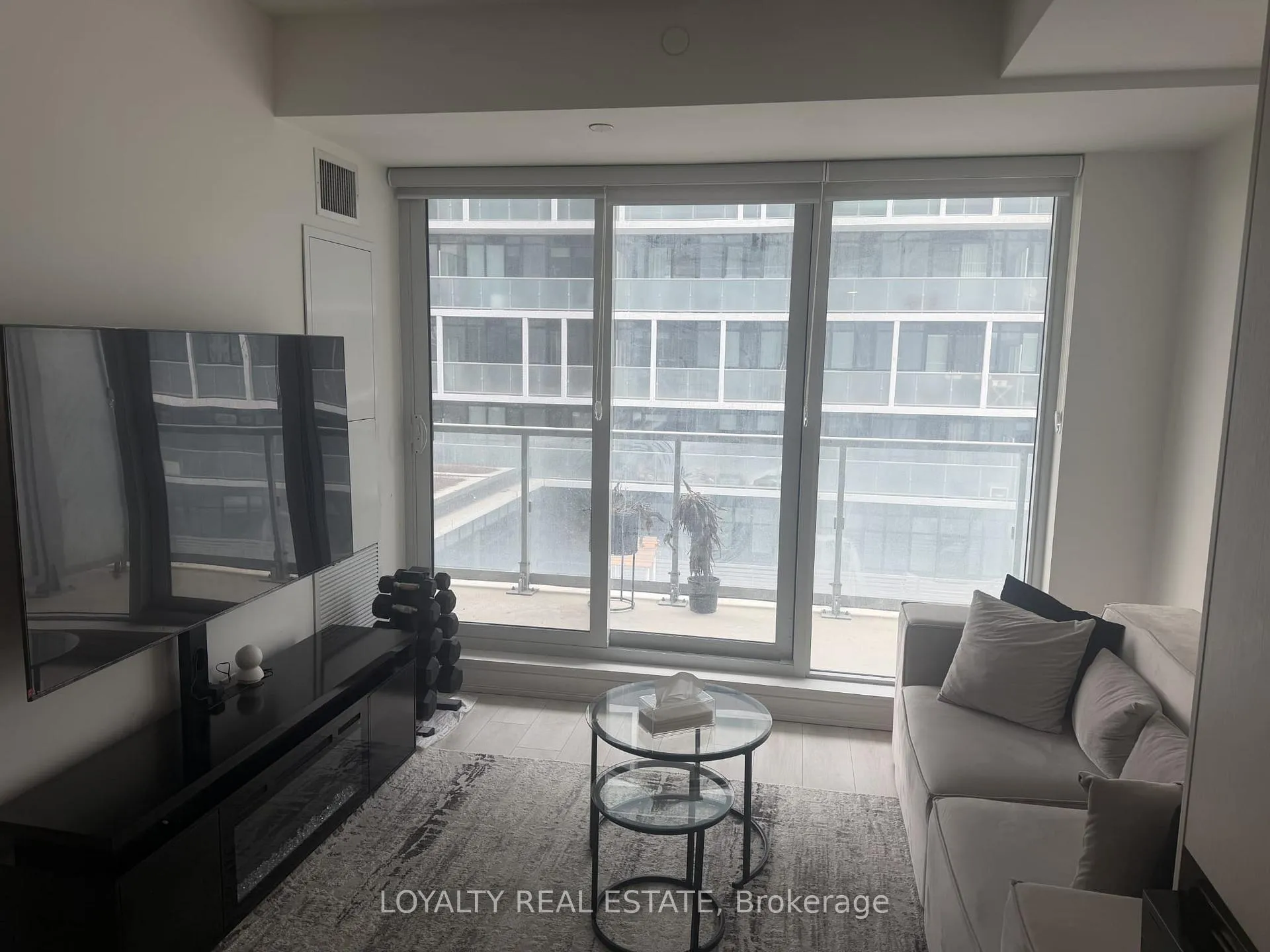 Photo 8 of Unit 601, 225 Sumach Street, Toronto, Regent Park — HOMEH
