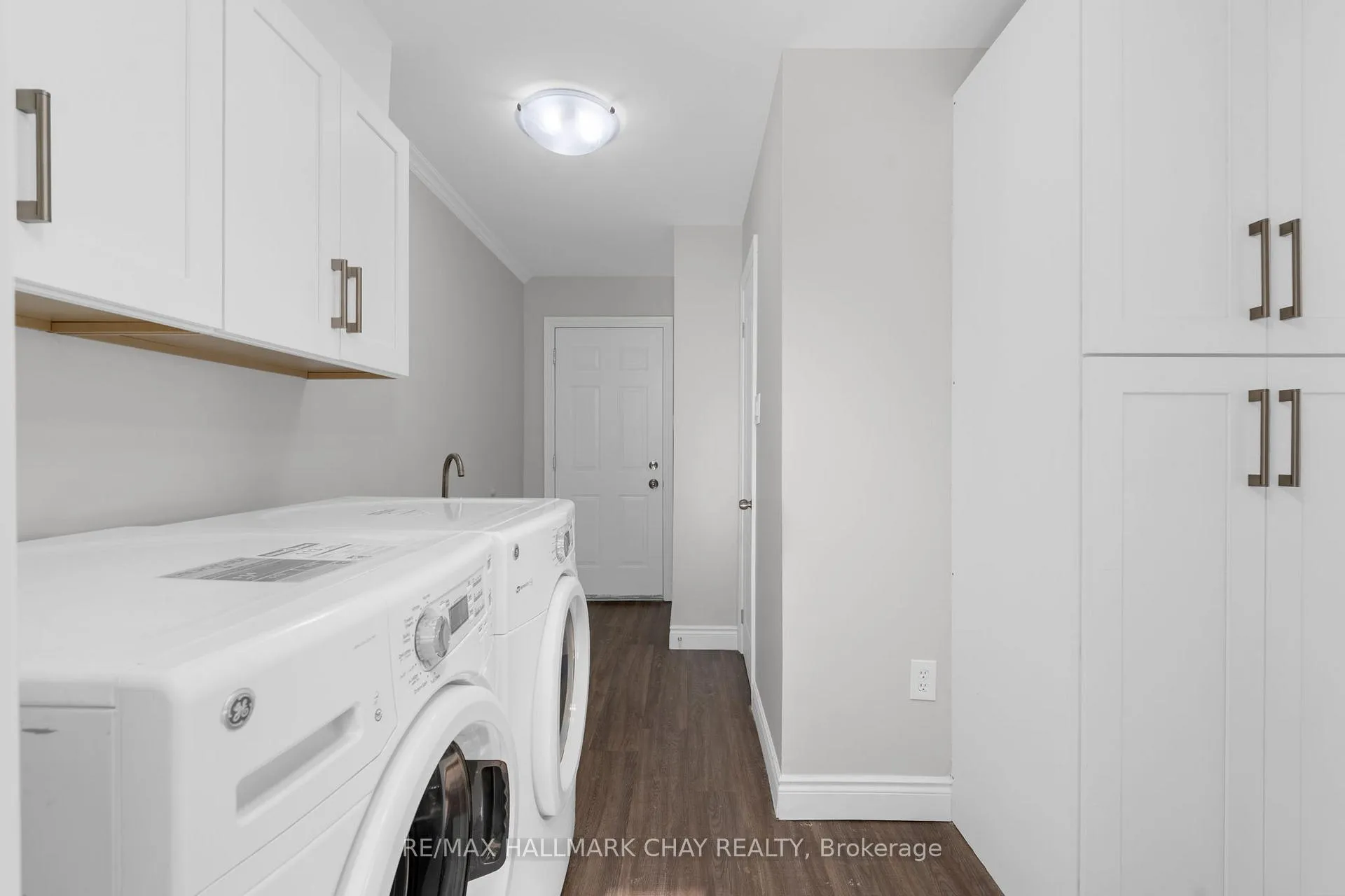 Photo 43 of 13 Willow Drive, Barrie, Holly — HOMEH