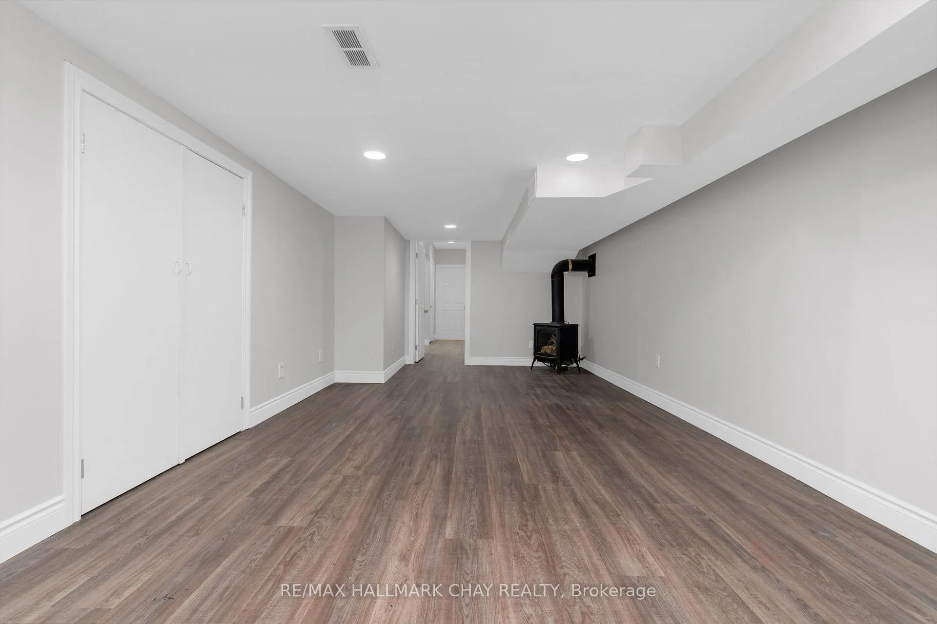 Photo 93 of 13 Willow Drive, Barrie, Holly — HOMEH