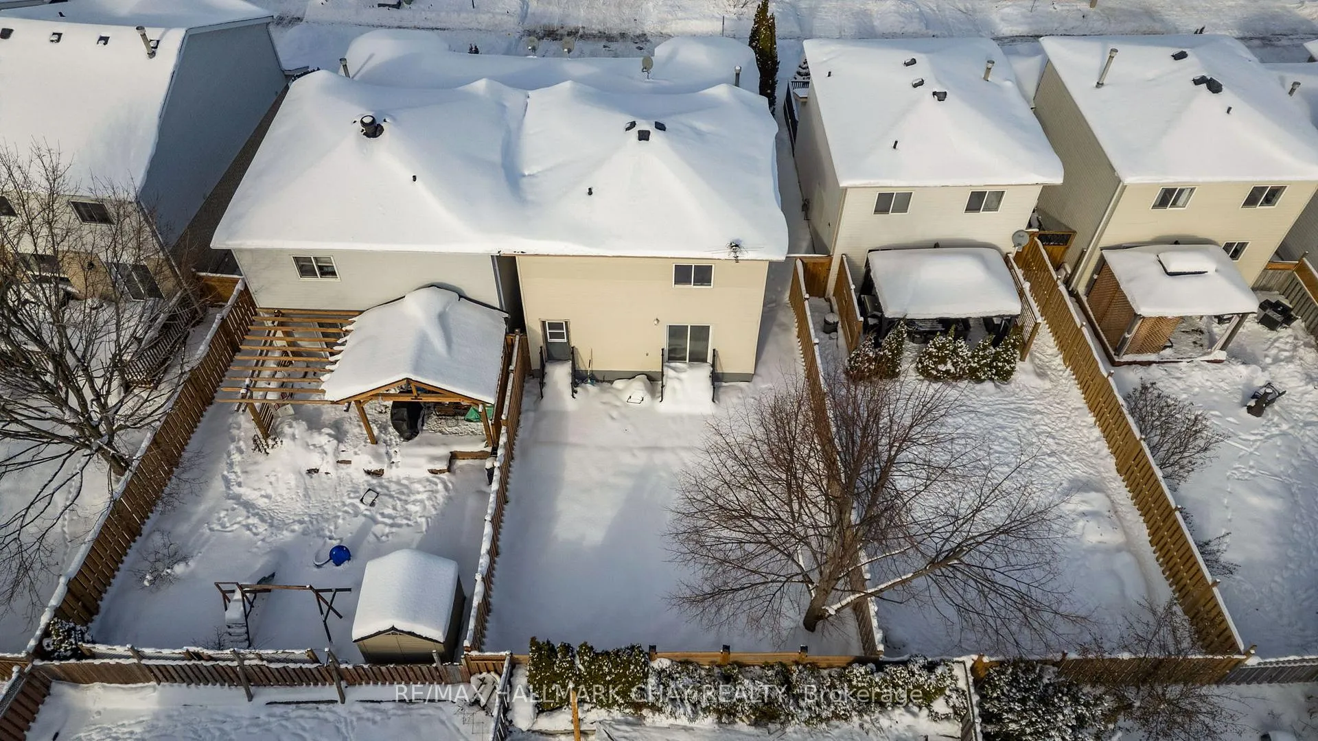 Photo 100 of 13 Willow Drive, Barrie, Holly — HOMEH