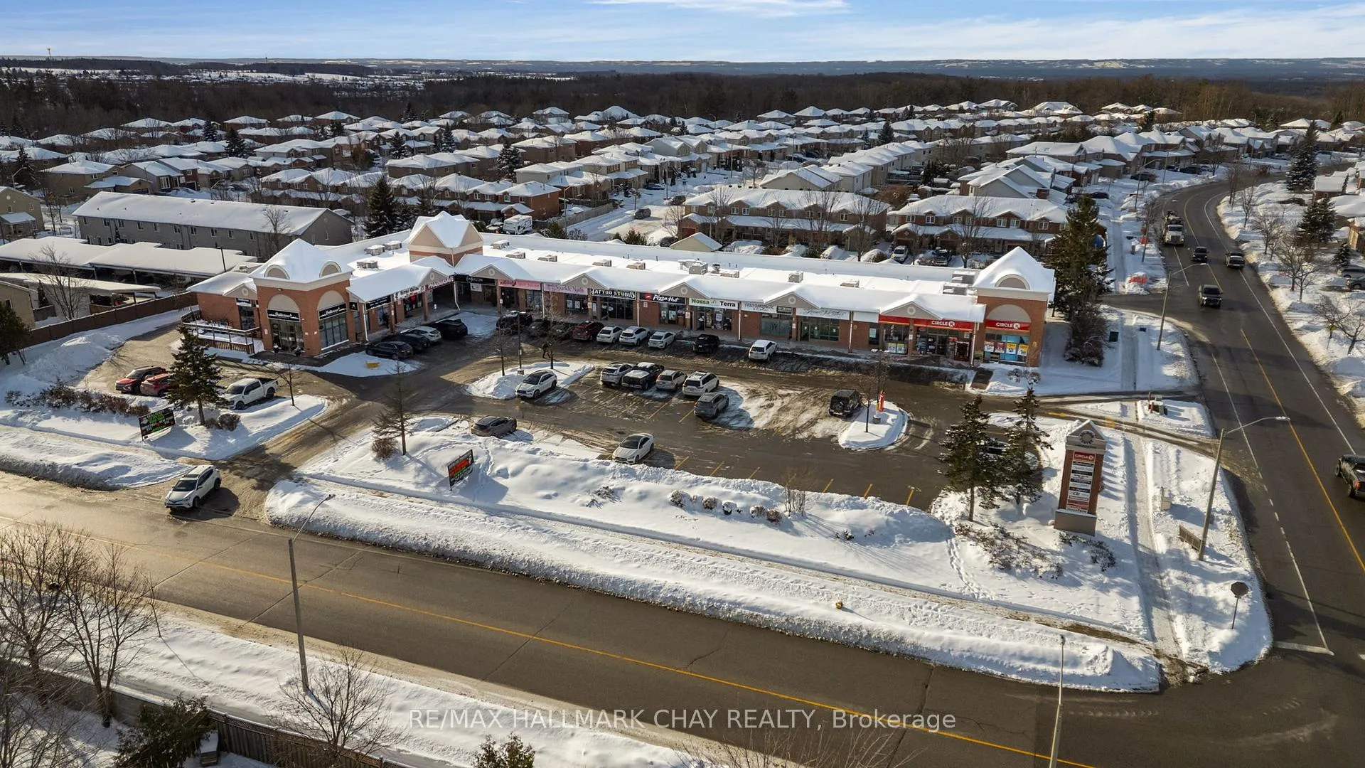 Photo 111 of 13 Willow Drive, Barrie, Holly — HOMEH
