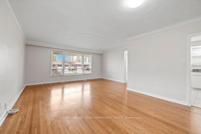 Photo 9 of 4 Windsor Road, Etobicoke, Kingsview Village-The Westway — HOMEH
