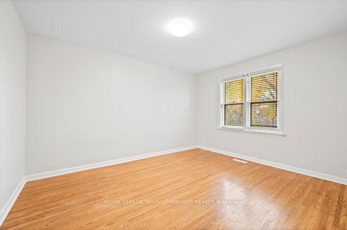 Photo 13 of 4 Windsor Road, Etobicoke, Kingsview Village-The Westway — HOMEH