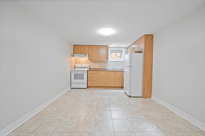 Photo 25 of 4 Windsor Road, Etobicoke, Kingsview Village-The Westway — HOMEH