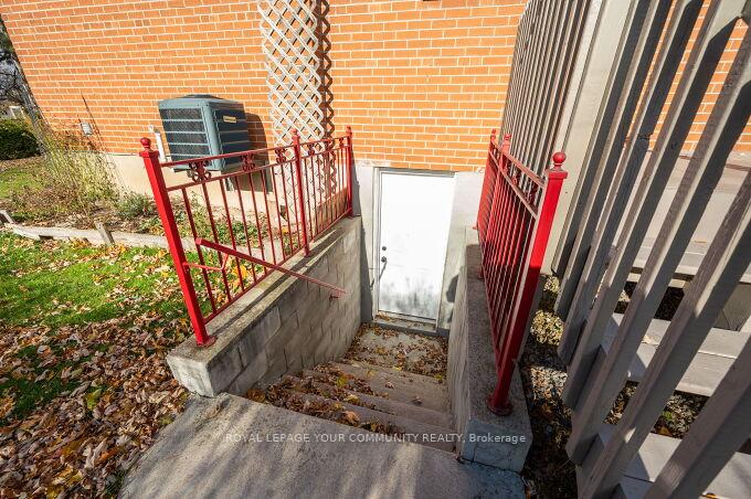 Photo 32 of 4 Windsor Road, Etobicoke, Kingsview Village-The Westway — HOMEH