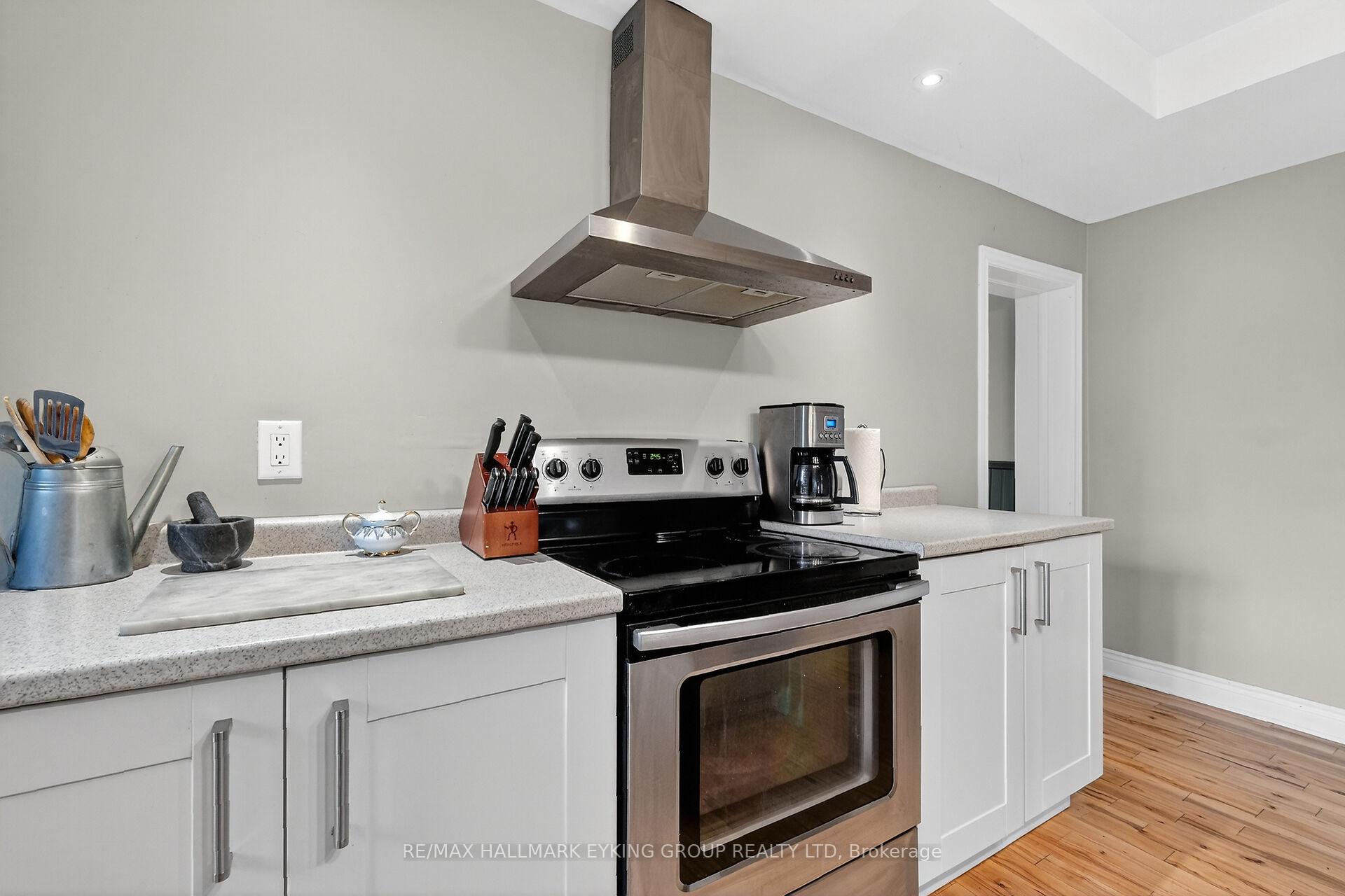 Photo 17 of 1762 Scott Street, Ottawa, Ottawa West — HOMEH