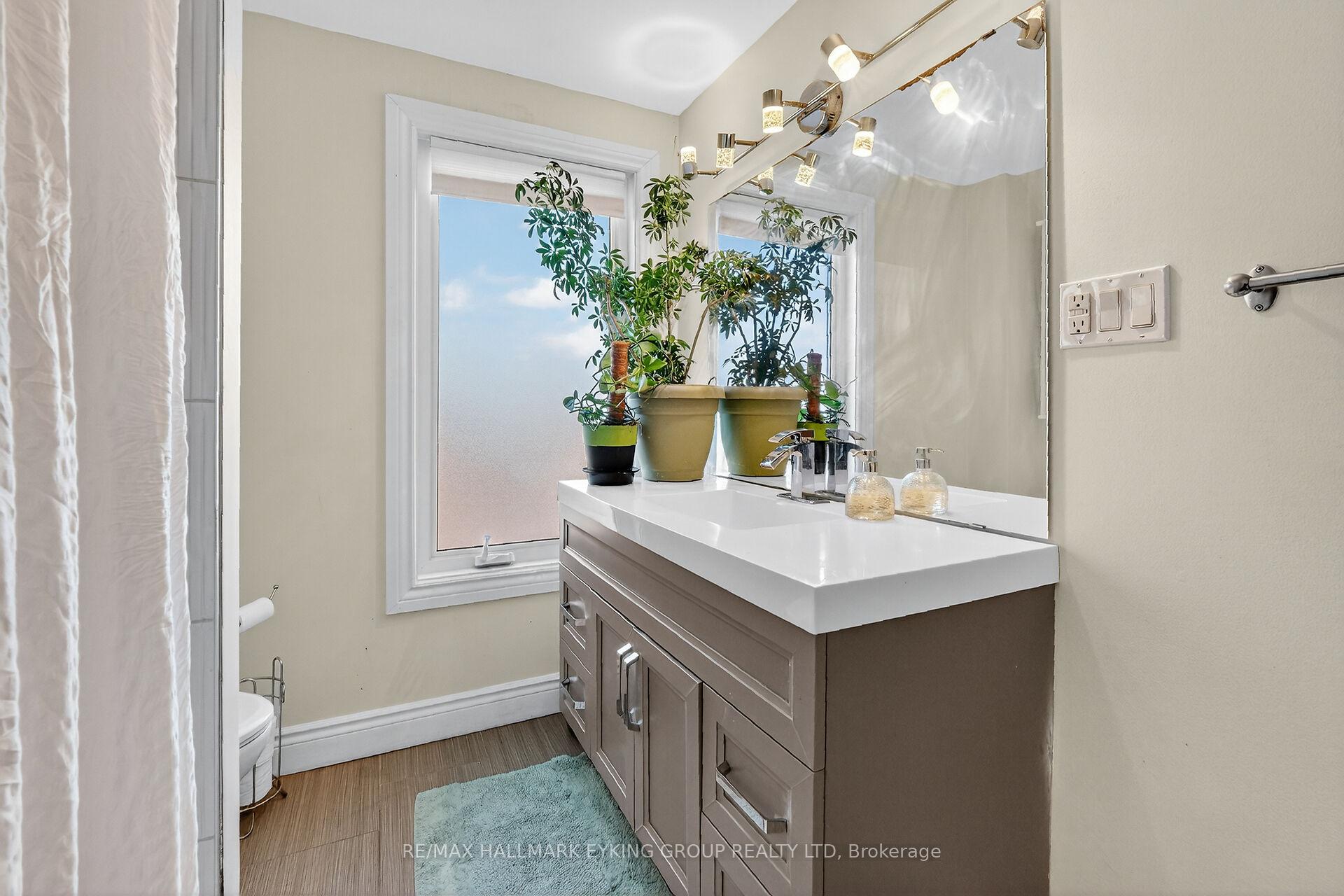 Photo 41 of 1762 Scott Street, Ottawa, Ottawa West — HOMEH