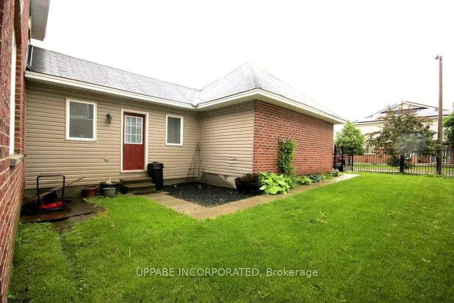 Photo 10 of 287 Parkin Circle, Ottawa, Blossom Park/Kemp Park/Findlay Creek — HOMEH