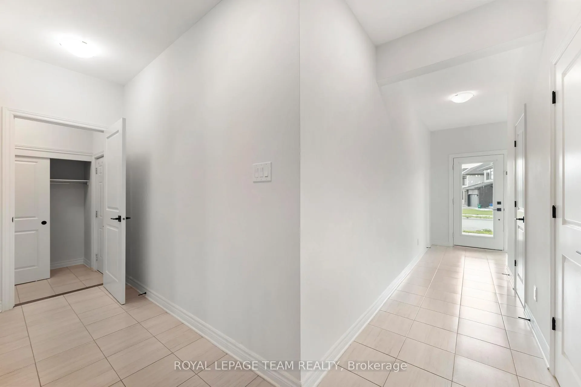 Photo 53 of 1010 Brian Good Avenue, Ottawa, Riverside South/Gloucester Glen — HOMEH
