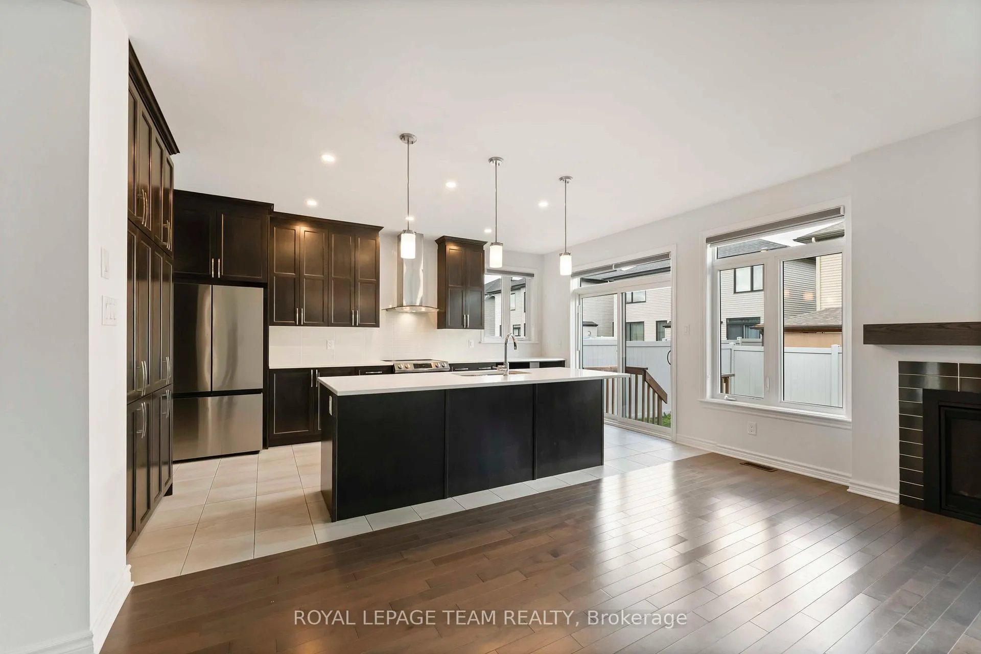 Photo 78 of 1010 Brian Good Avenue, Ottawa, Riverside South/Gloucester Glen — HOMEH