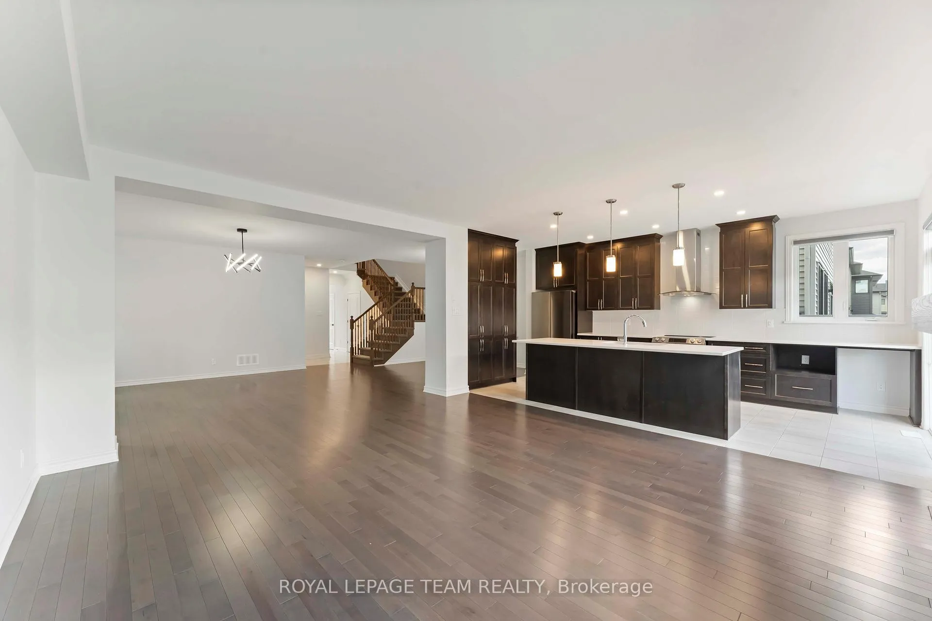 Photo 93 of 1010 Brian Good Avenue, Ottawa, Riverside South/Gloucester Glen — HOMEH