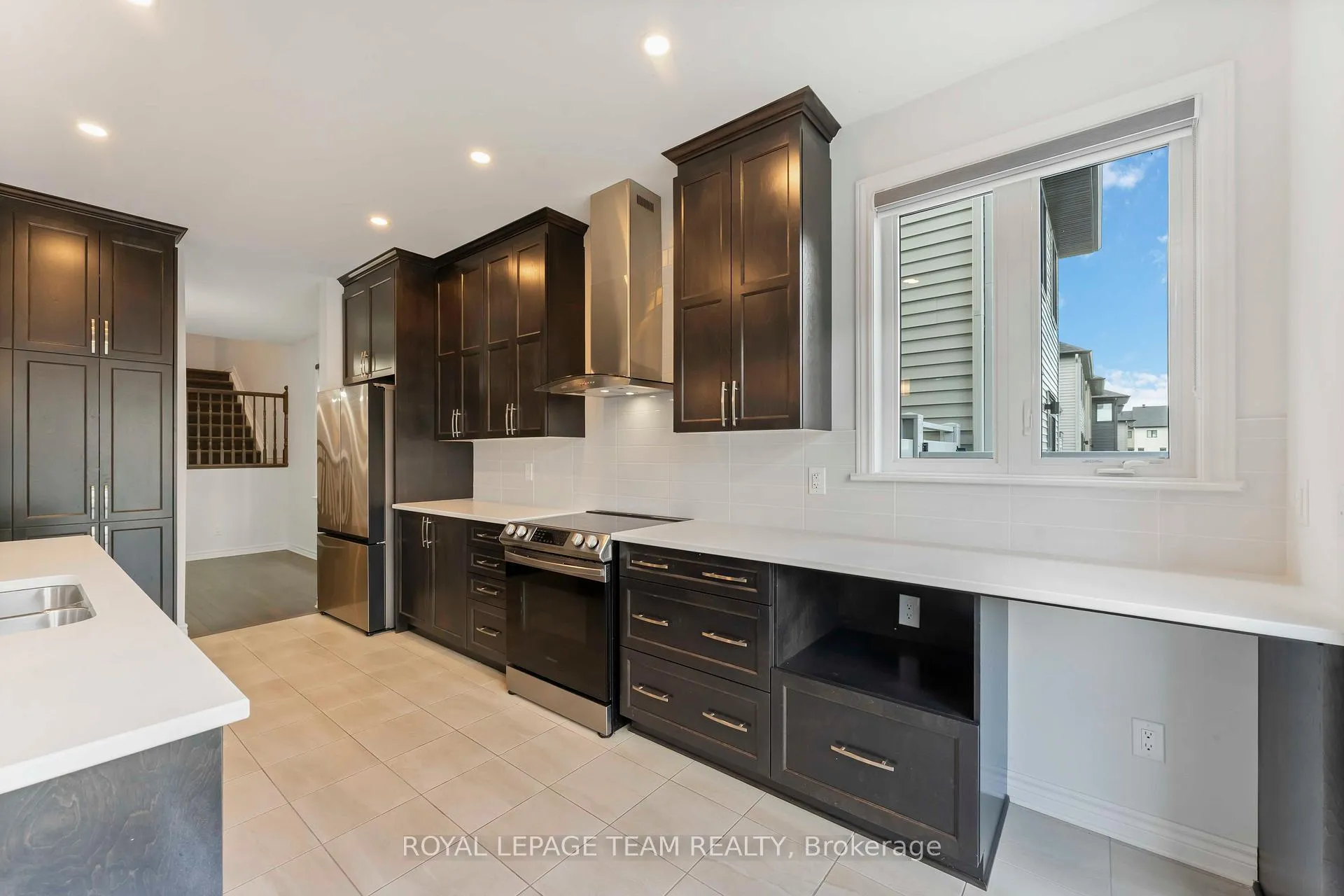 Photo 118 of 1010 Brian Good Avenue, Ottawa, Riverside South/Gloucester Glen — HOMEH