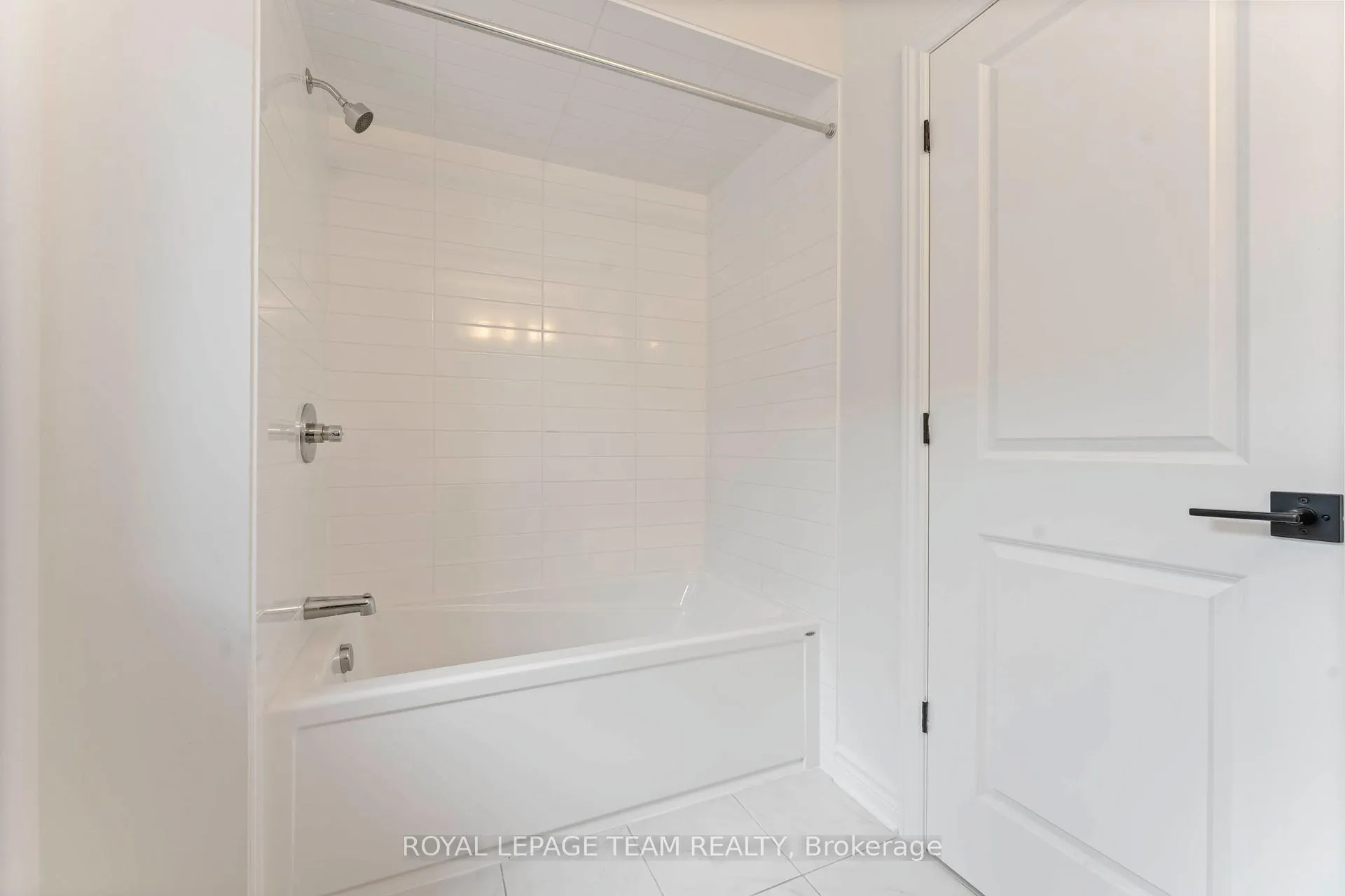 Photo 236 of 1010 Brian Good Avenue, Ottawa, Riverside South/Gloucester Glen — HOMEH