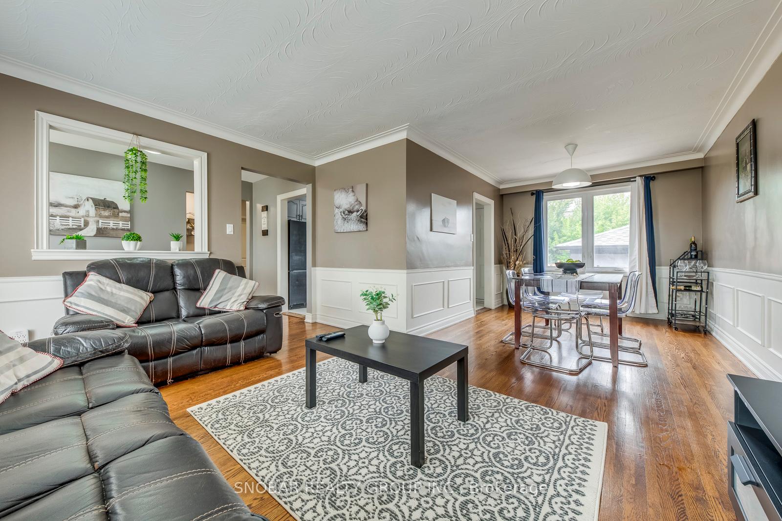 Photo 6 of 44 Arkley Crescent, Etobicoke, Willowridge-Martingrove-Richview — HOMEH