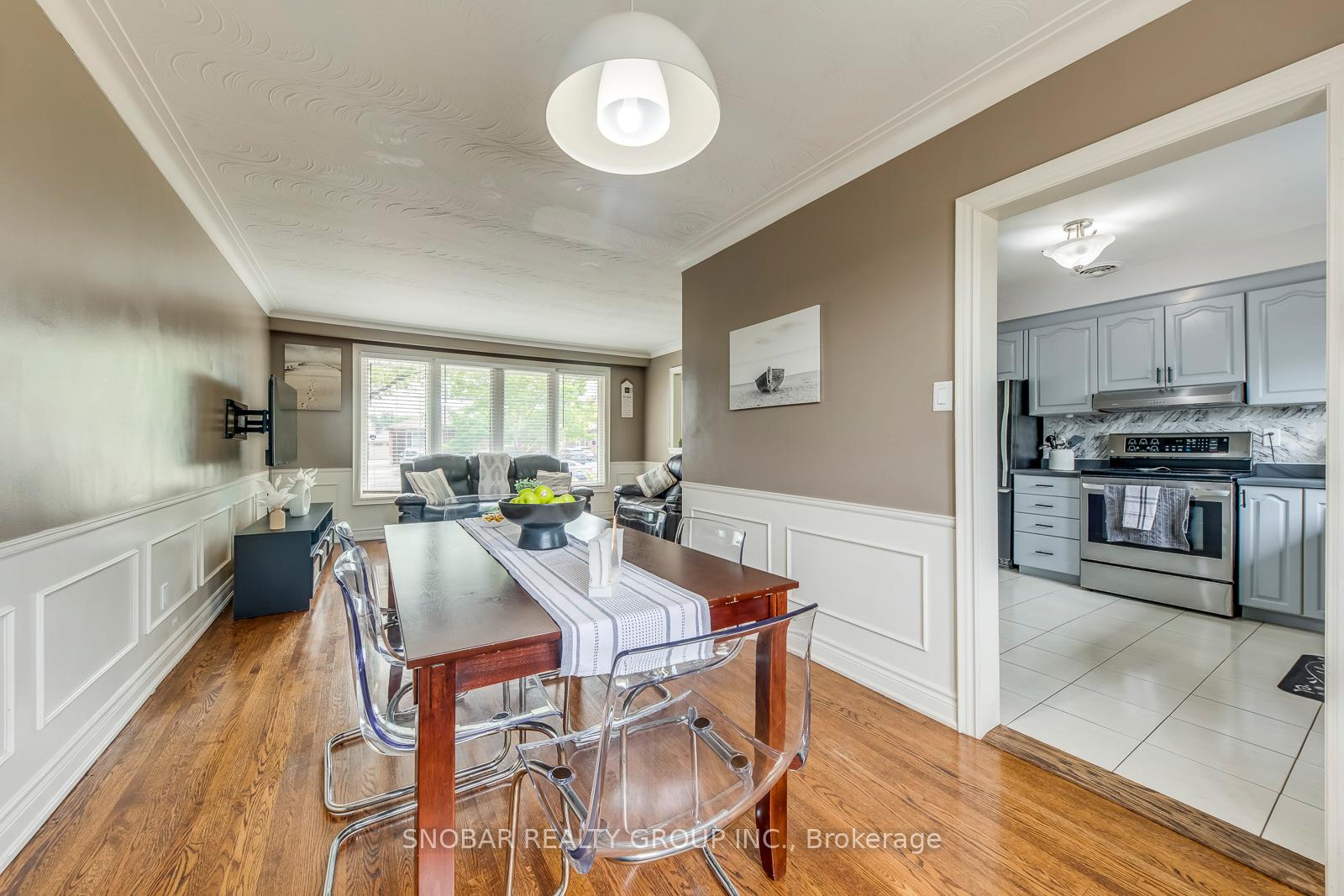 Photo 9 of 44 Arkley Crescent, Etobicoke, Willowridge-Martingrove-Richview — HOMEH