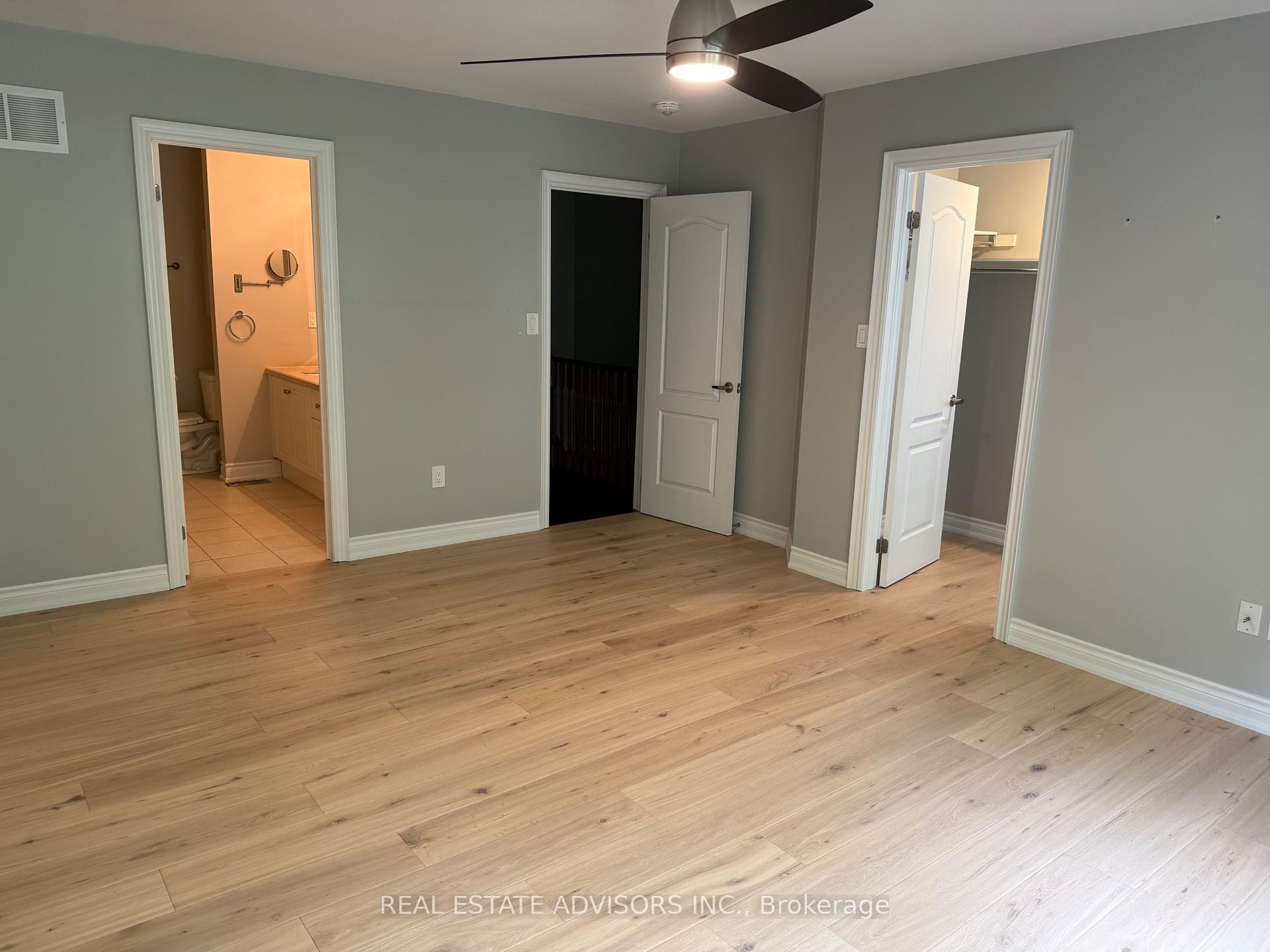Photo 1 of 12 Dryden Way, Etobicoke, Willowridge-Martingrove-Richview — HOMEH