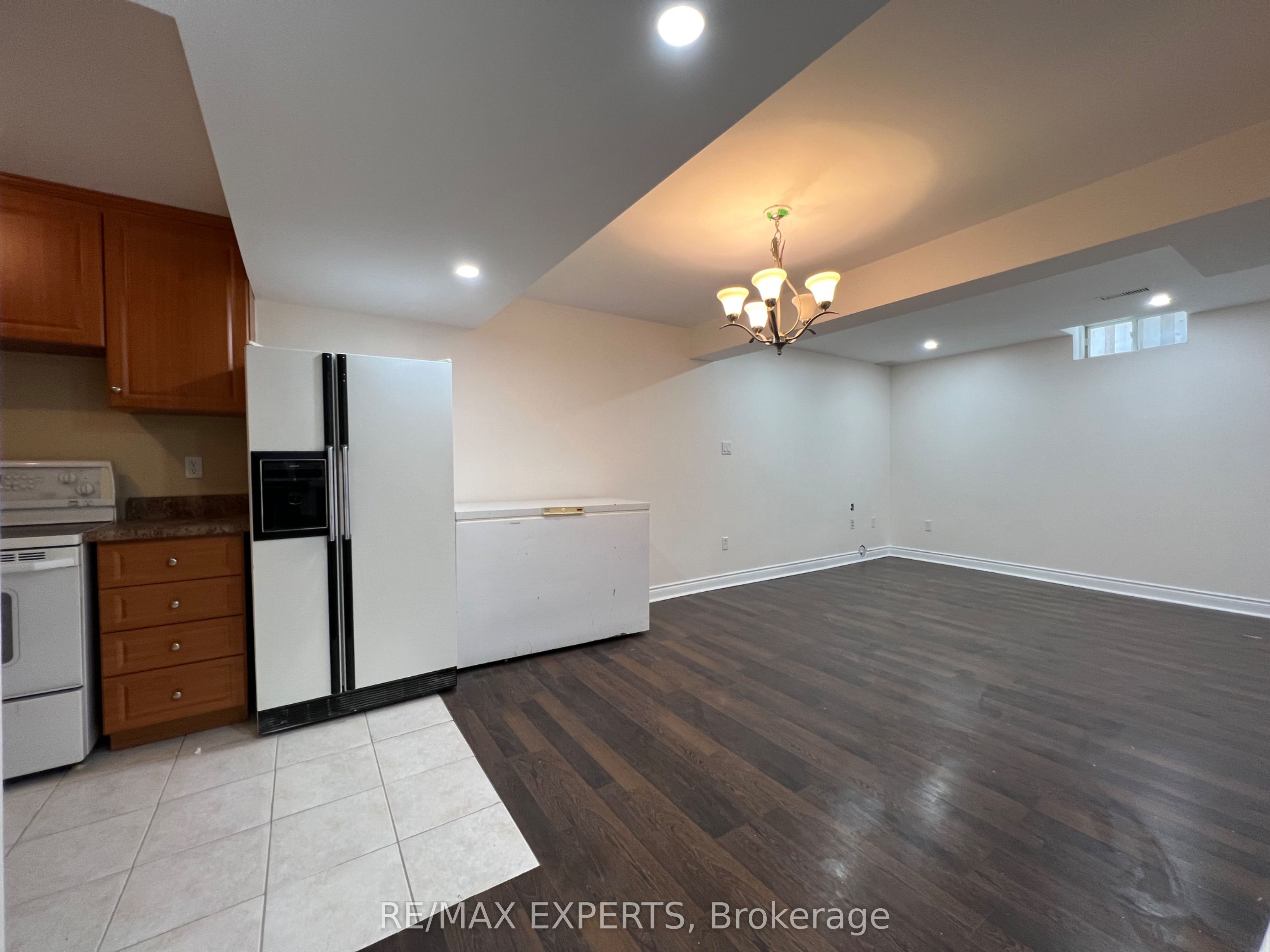 Photo 4 of 401 Forest Fountain Drive, Vaughan, Sonoma Heights — HOMEH