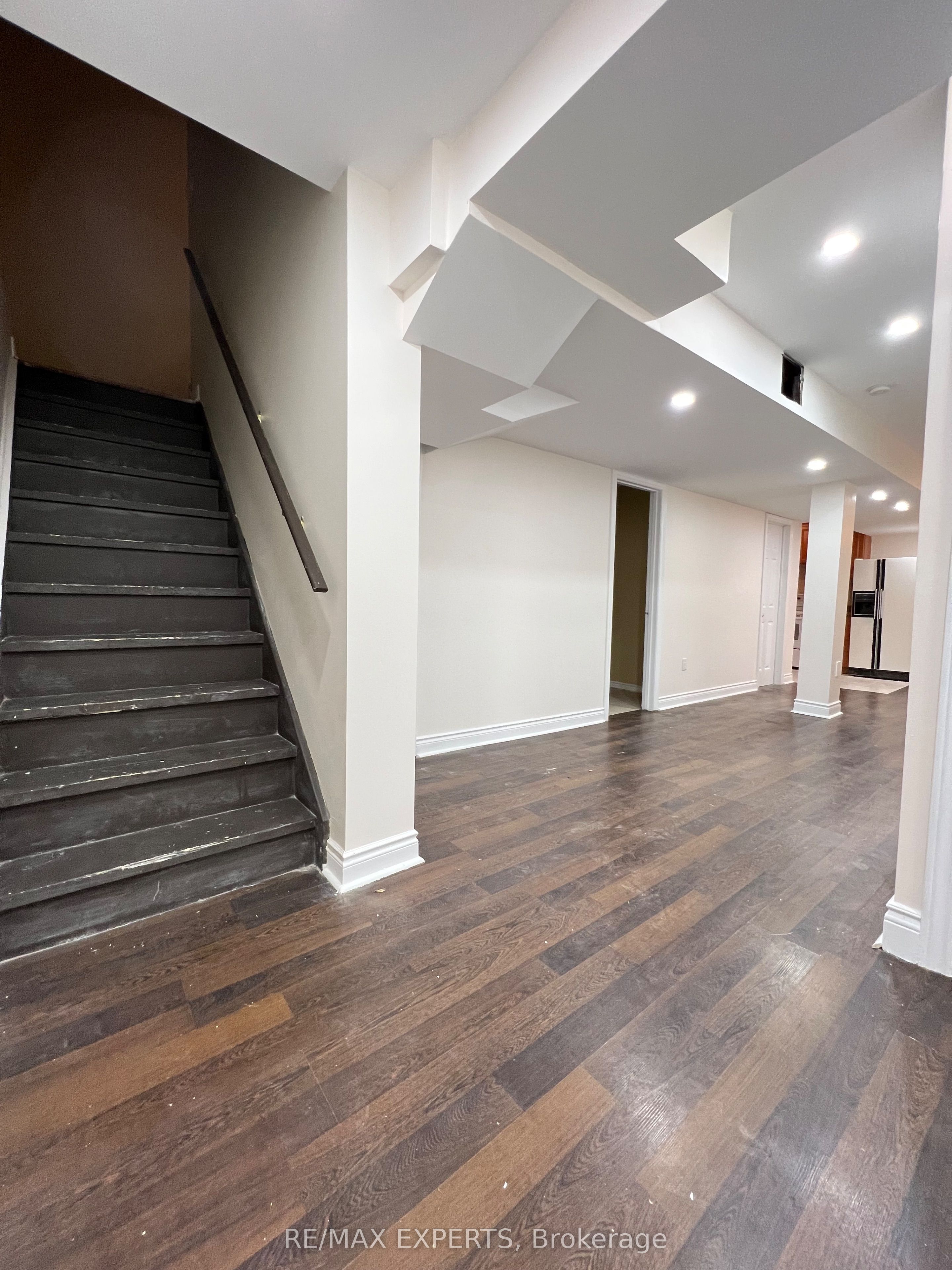 Photo 14 of 401 Forest Fountain Drive, Vaughan, Sonoma Heights — HOMEH