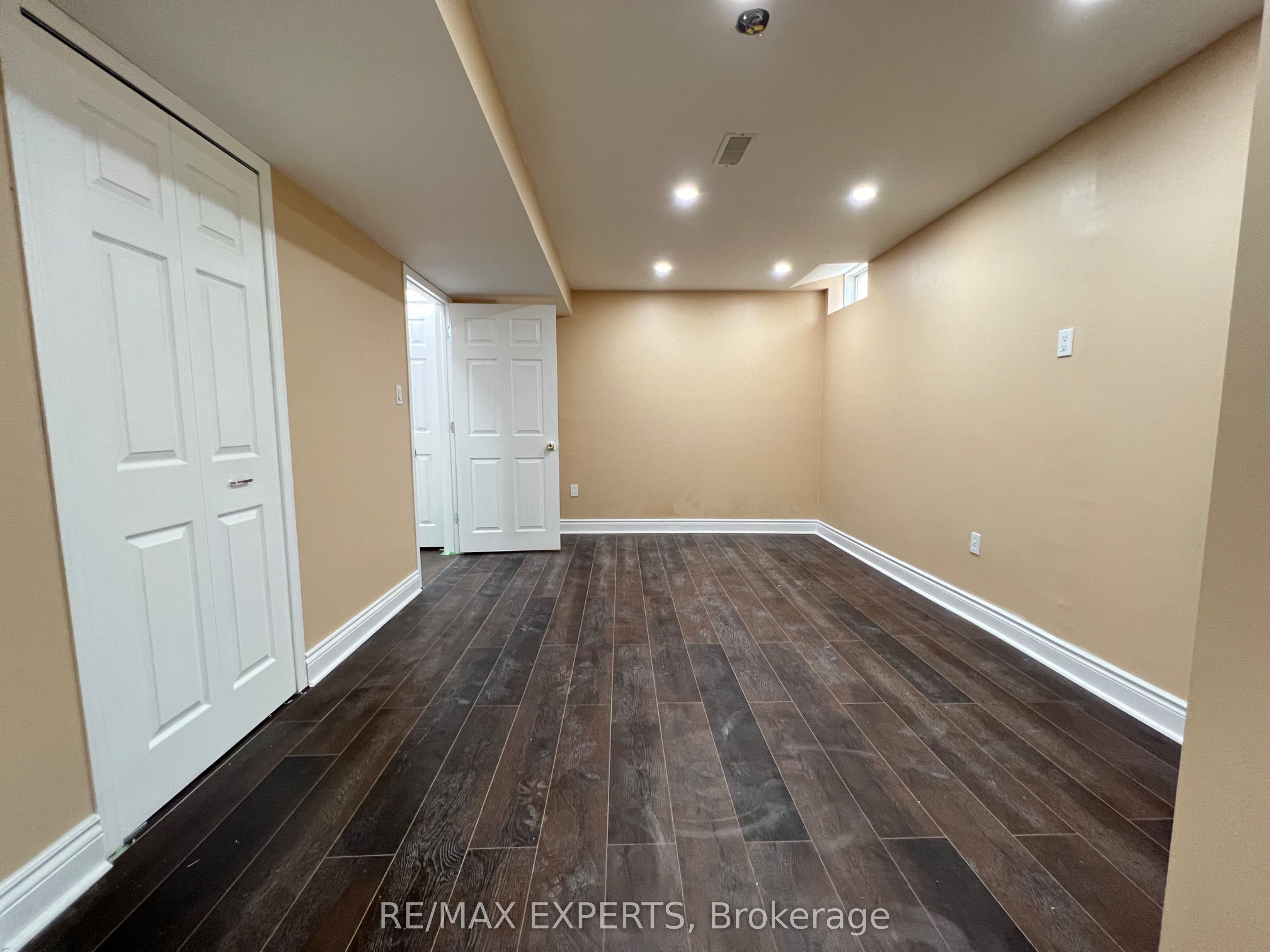 Photo 12 of 401 Forest Fountain Drive, Vaughan, Sonoma Heights — HOMEH