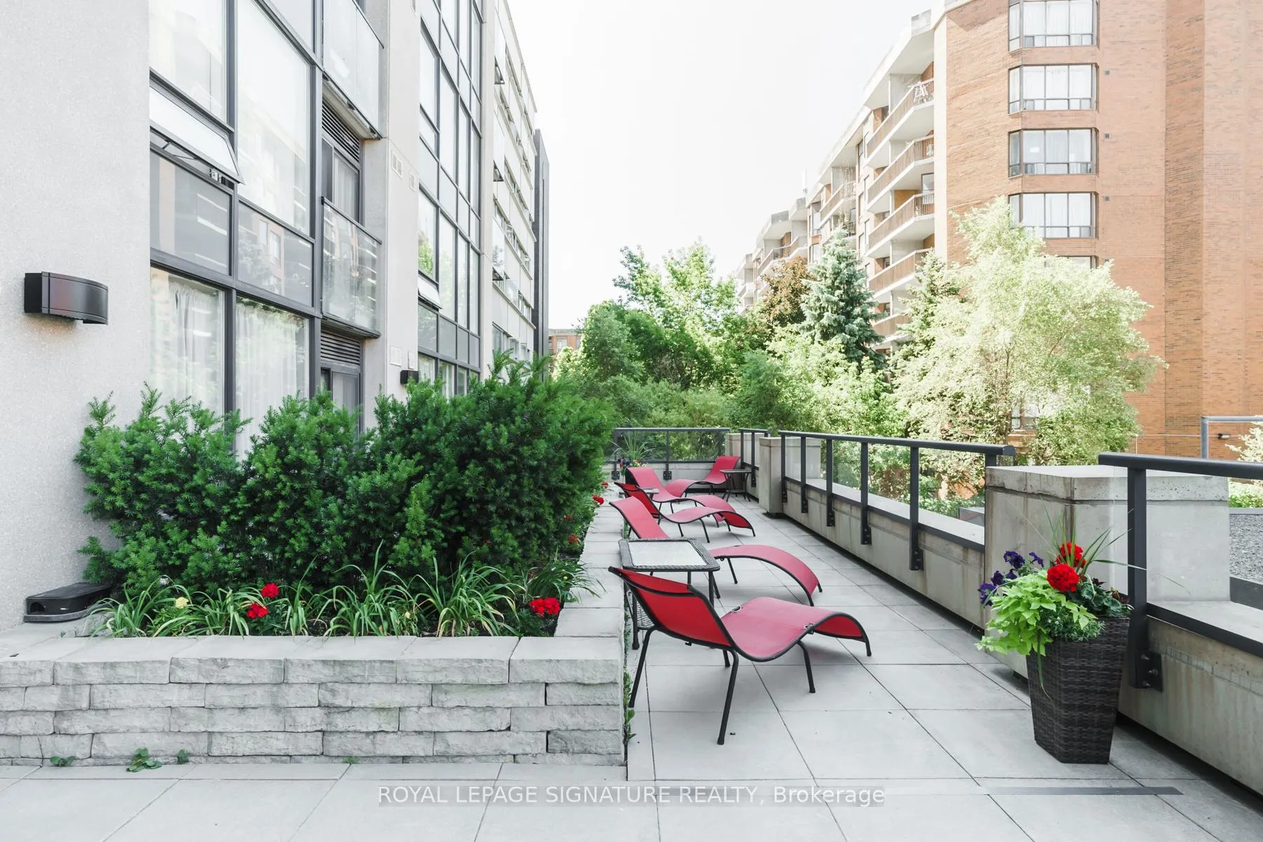 Photo 3 of Unit 208, 280 Donlands Avenue, Toronto, Danforth Village-East York — HOMEH